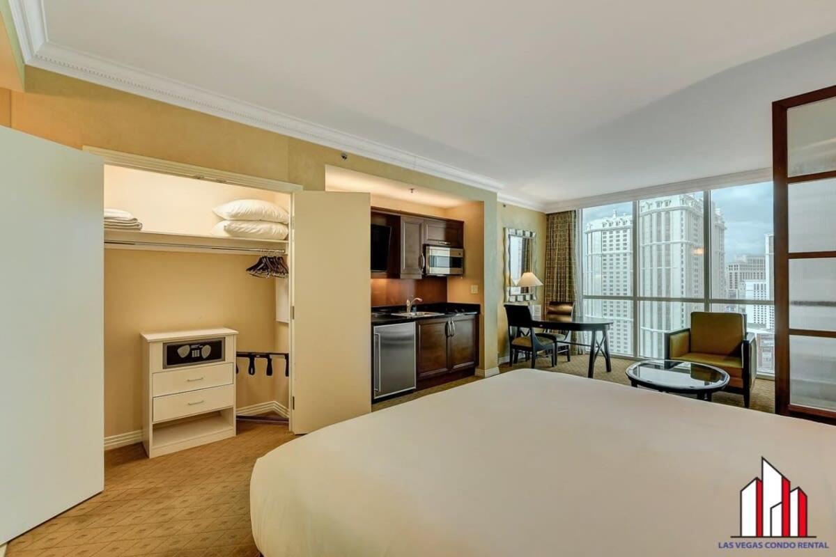Mgm Signature-22-611 Strip View Jacuzzi Сasa de vacaciones