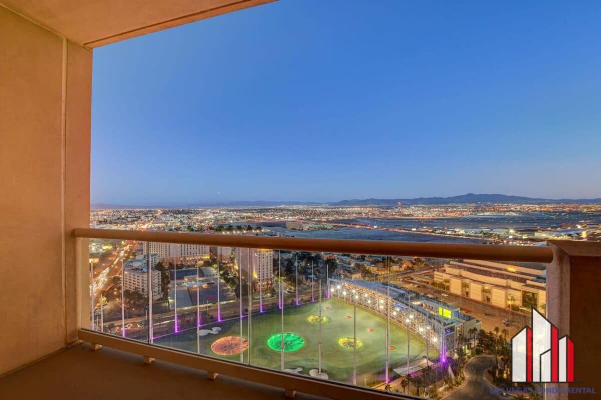 Сasa de vacaciones Mgm Signature-16-702 1br 2ba Balcony *