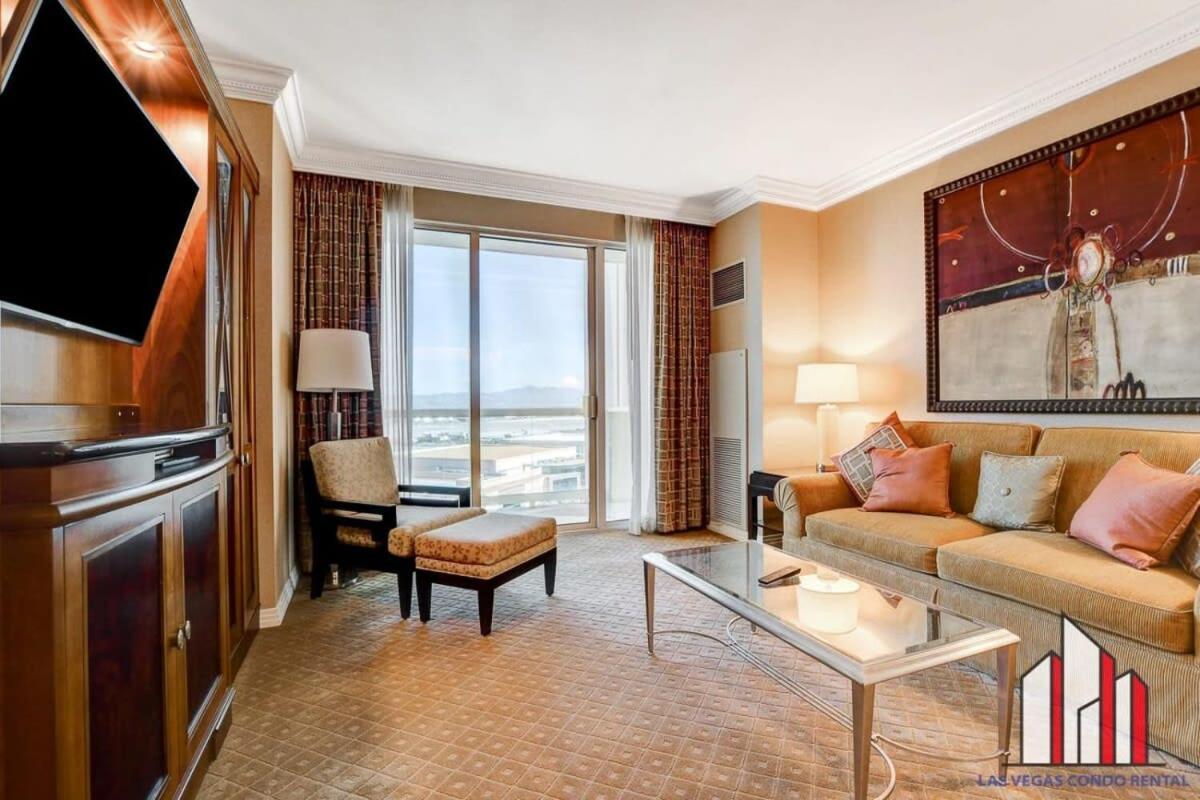 Mgm Signature-16-702 1br 2ba Balcony *