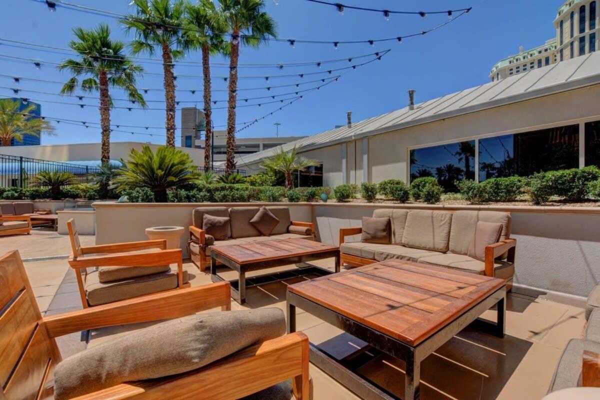 Mgm Signature-25-702 1bedroom 2bath Balcony * Las Vegas