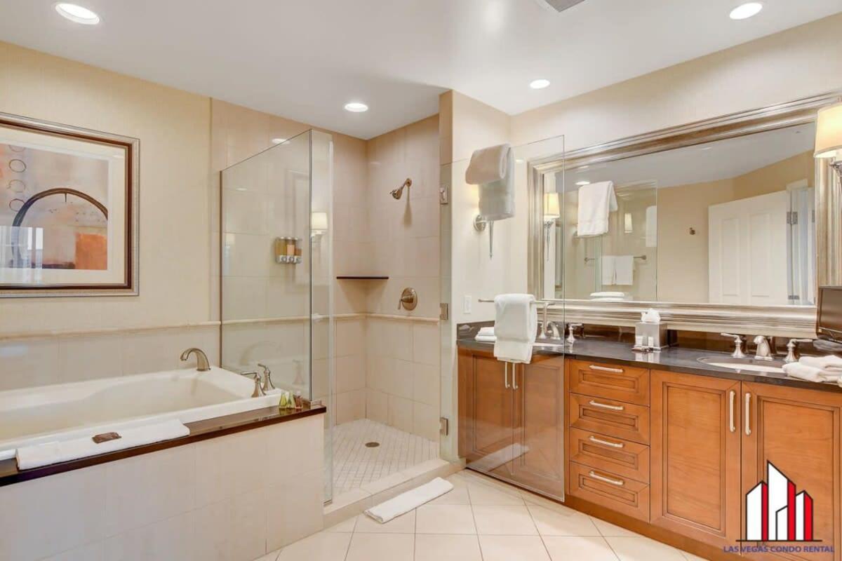 Mgm Signature-20-609 Strip View Jacuzzi Сasa de vacaciones *