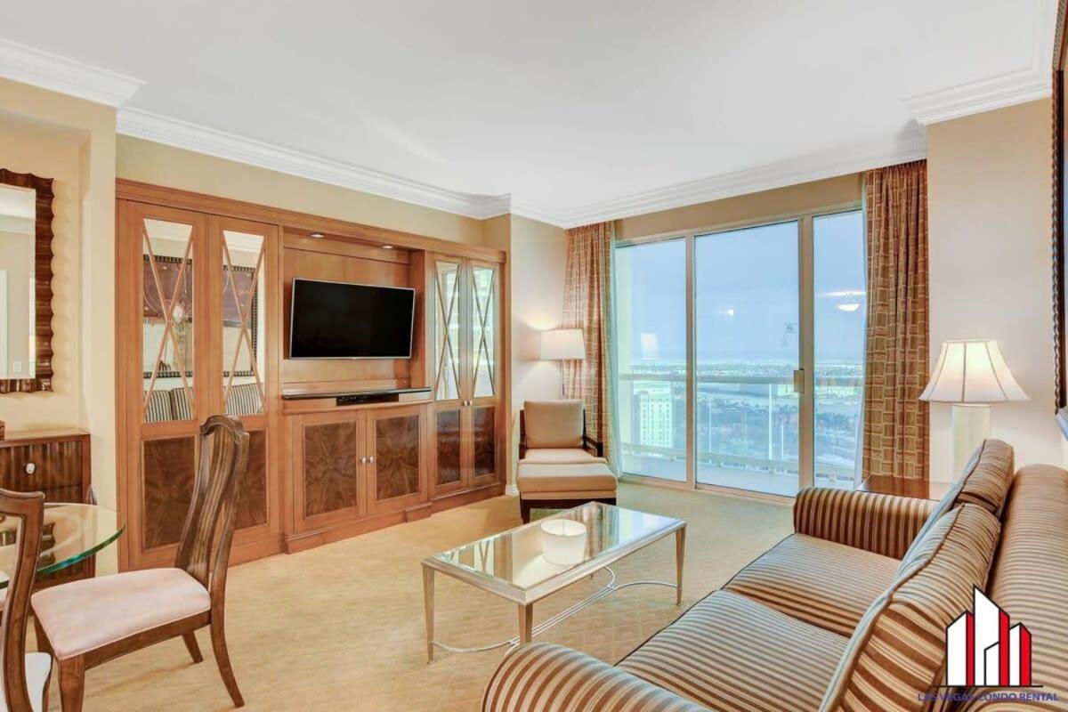 Mgm Signature-19-802 1br 2ba F1 Pits View Balcony Сasa de vacaciones Las Vegas