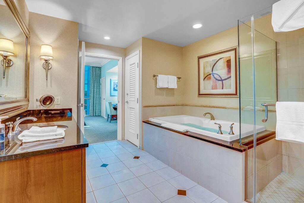 32nd Flr Penthouse @mgm Signature 1bed, No Fee