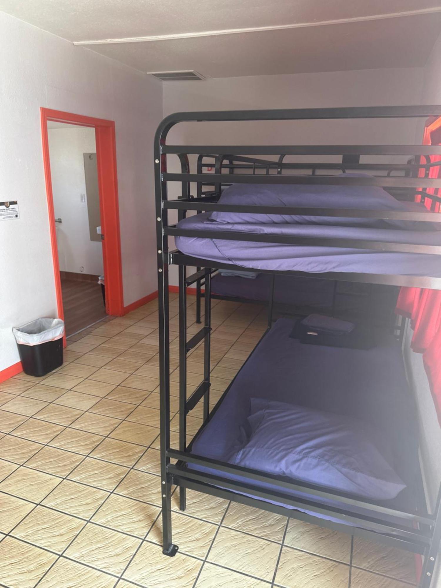 Sin Hostal