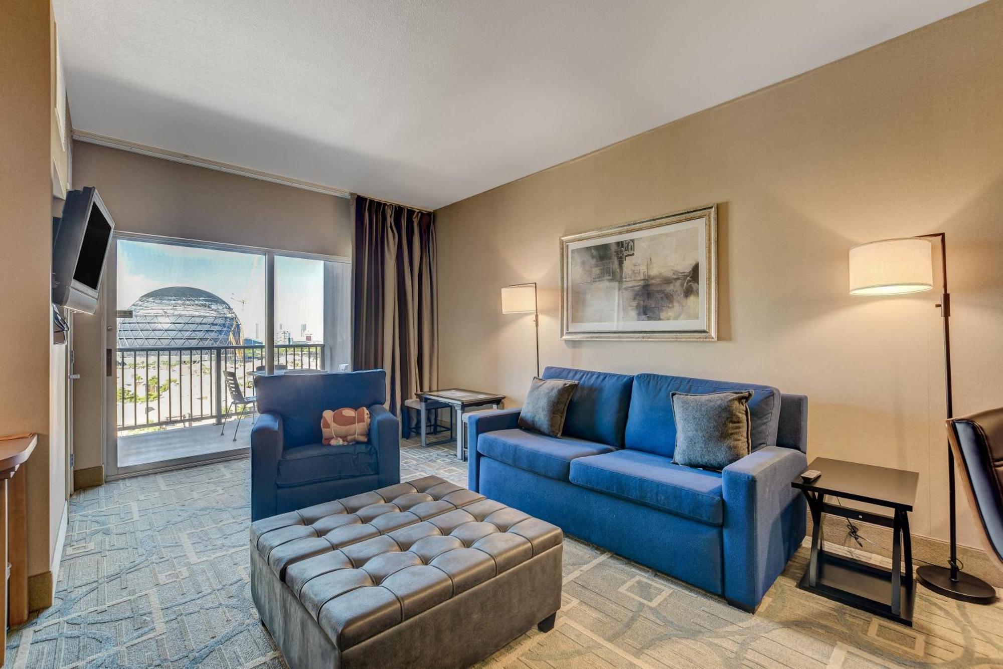 Ultimate Vegas Getaway One Bedroom With Balcony, Kitchen, Gym, Pool & Free Parking Apartahotel Las Vegas