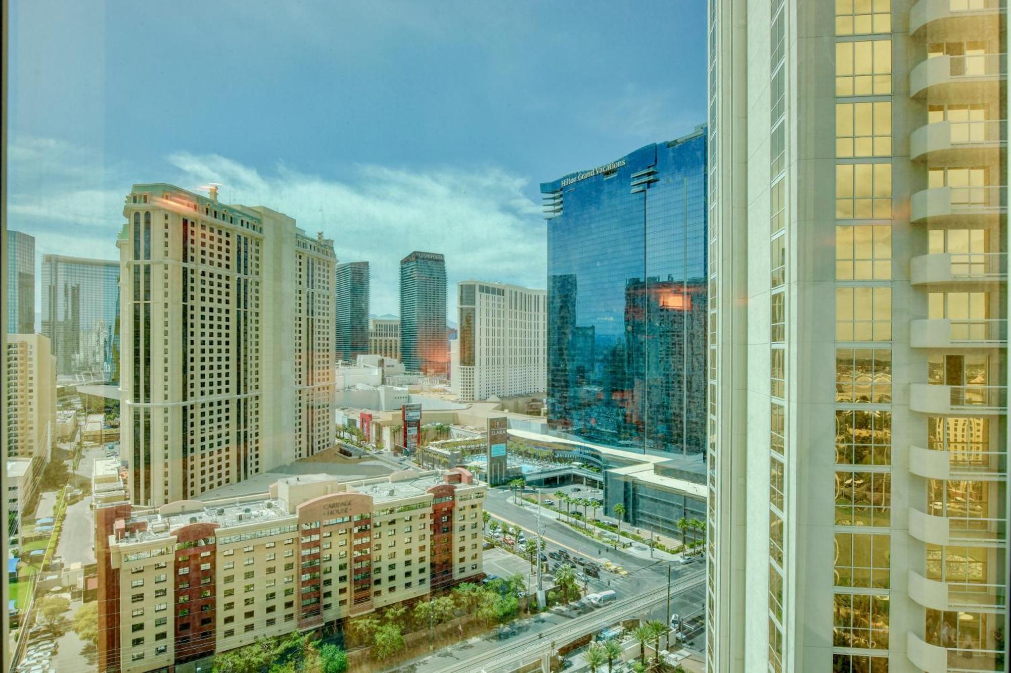 Apartamento Strip View - No Fee !