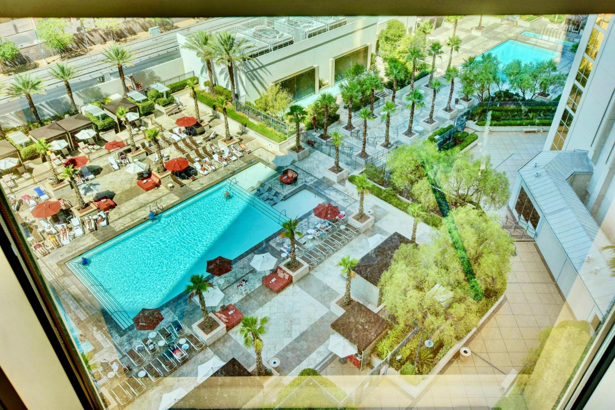 Strip View - No Fee ! Apartamento