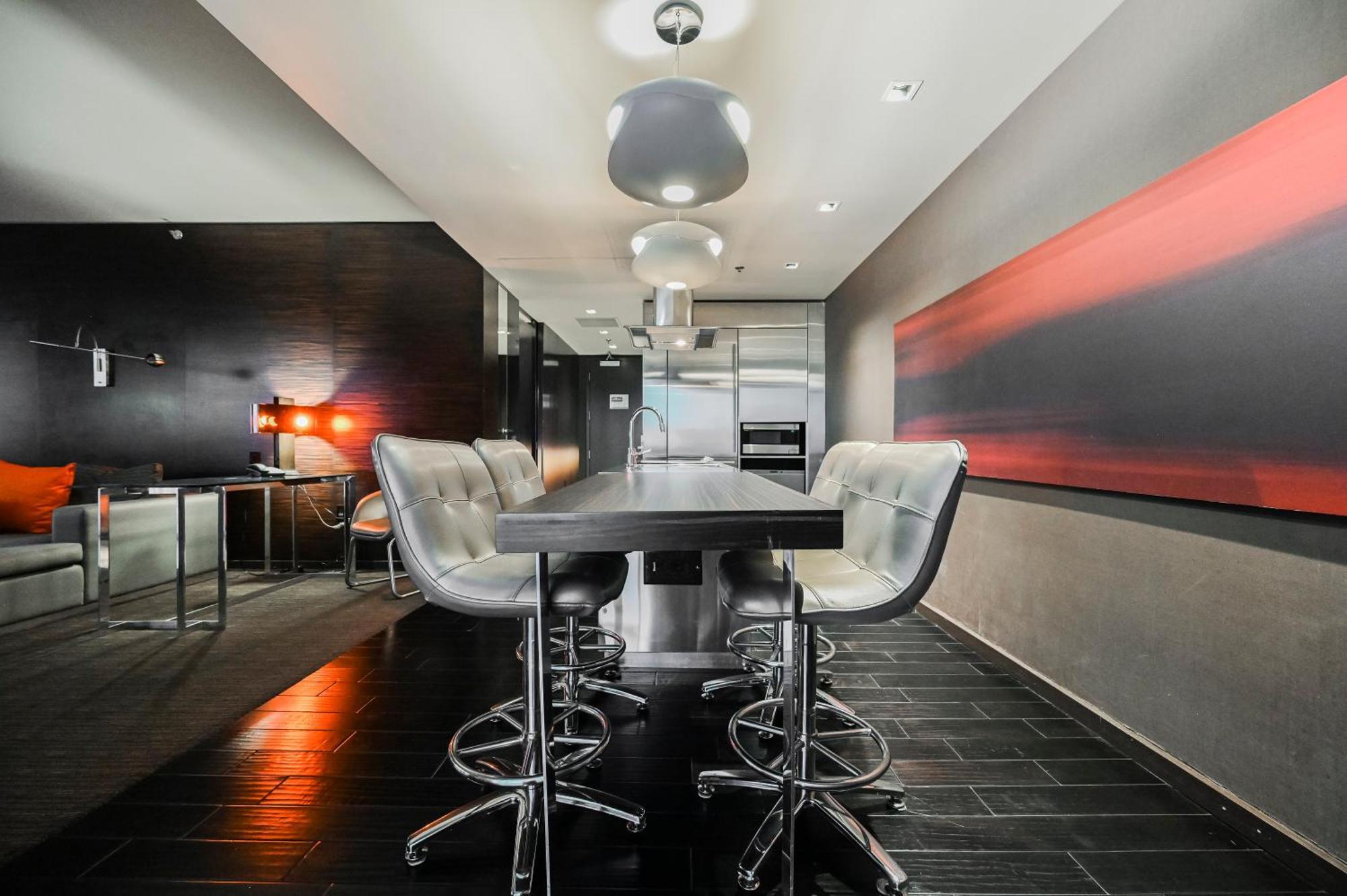 Apartahotel Stripviewsuites Two-bedroom Con-joined Exclusive *