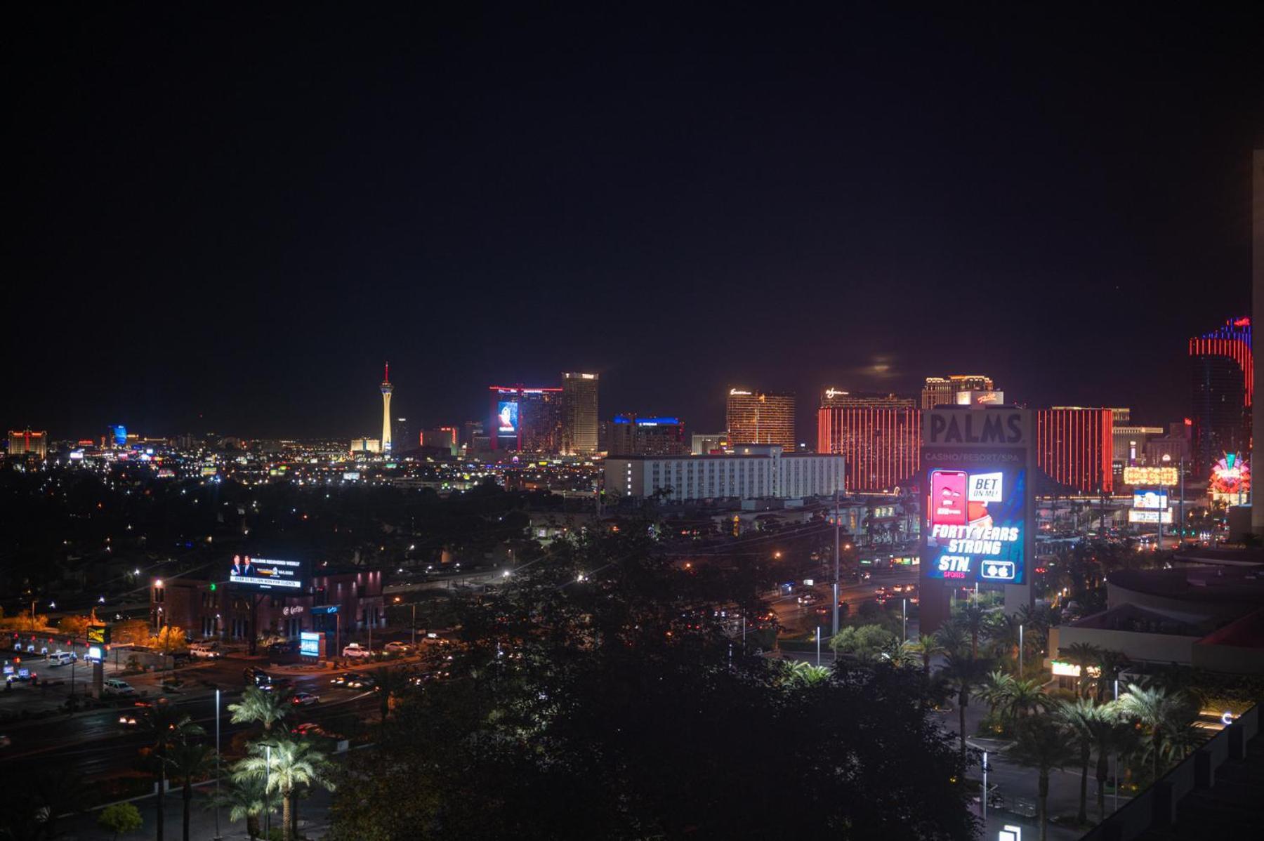 Stripviewsuites Two-bedroom Con-joined Exclusive Apartahotel Las Vegas