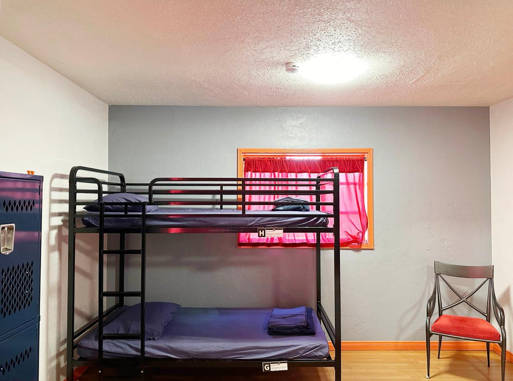 Sin Hostal