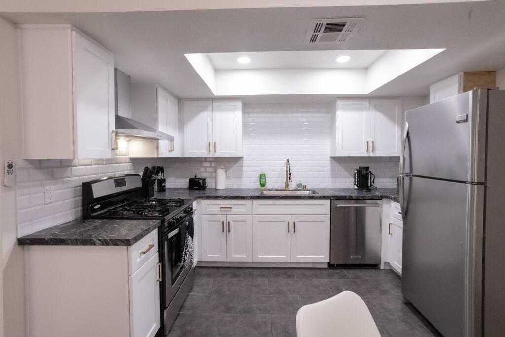 2 Bedroom Close To Vegas Strip Apartamento