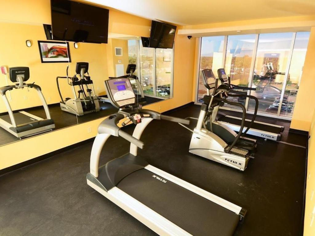 Resort Eastside Cannery Casino 3*
