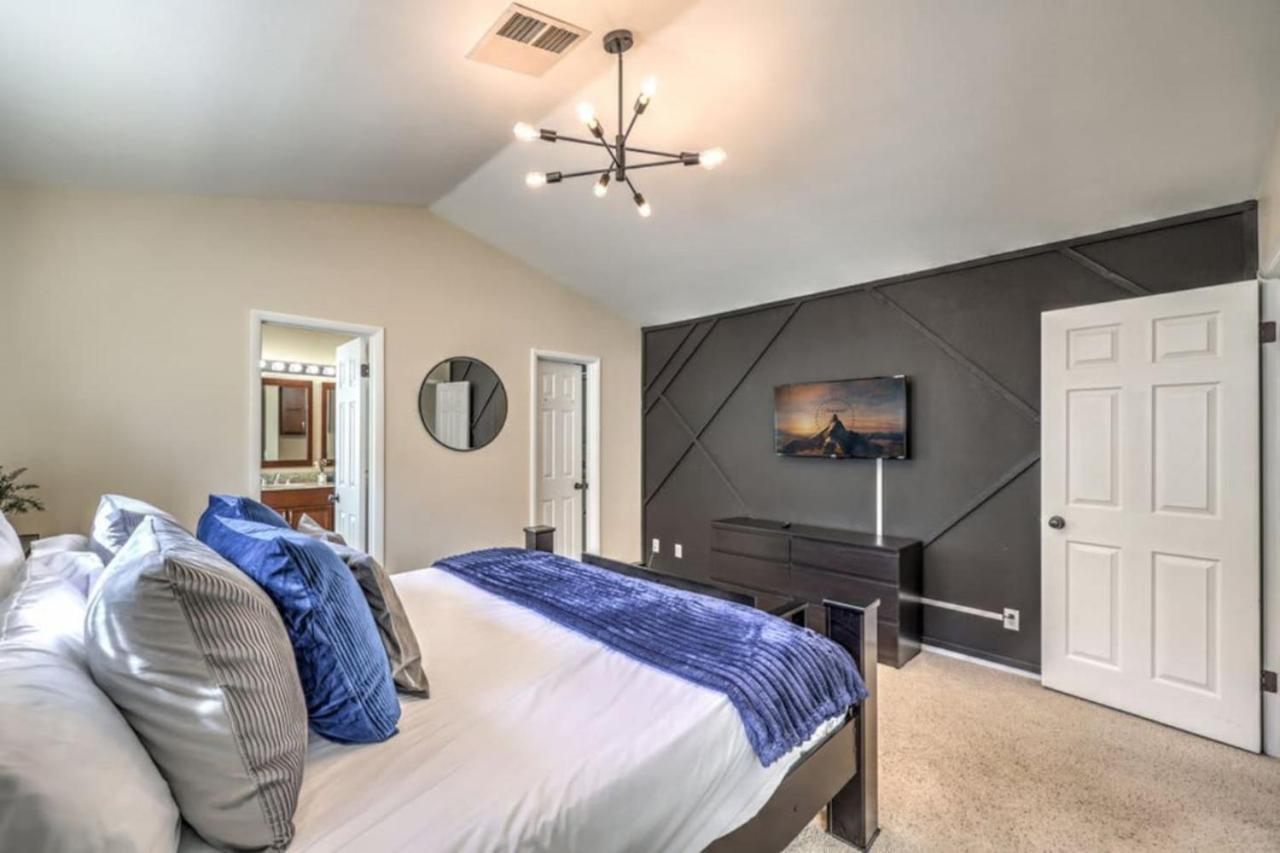 Holiday home In Vegas With Pool Las Vegas