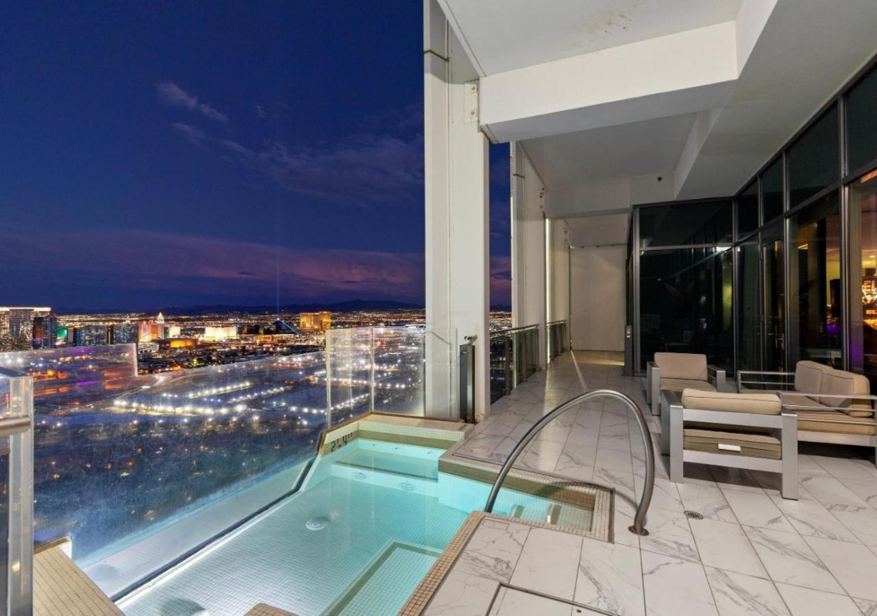 Apartahotel Stripviewsuites At Palms Place 4*