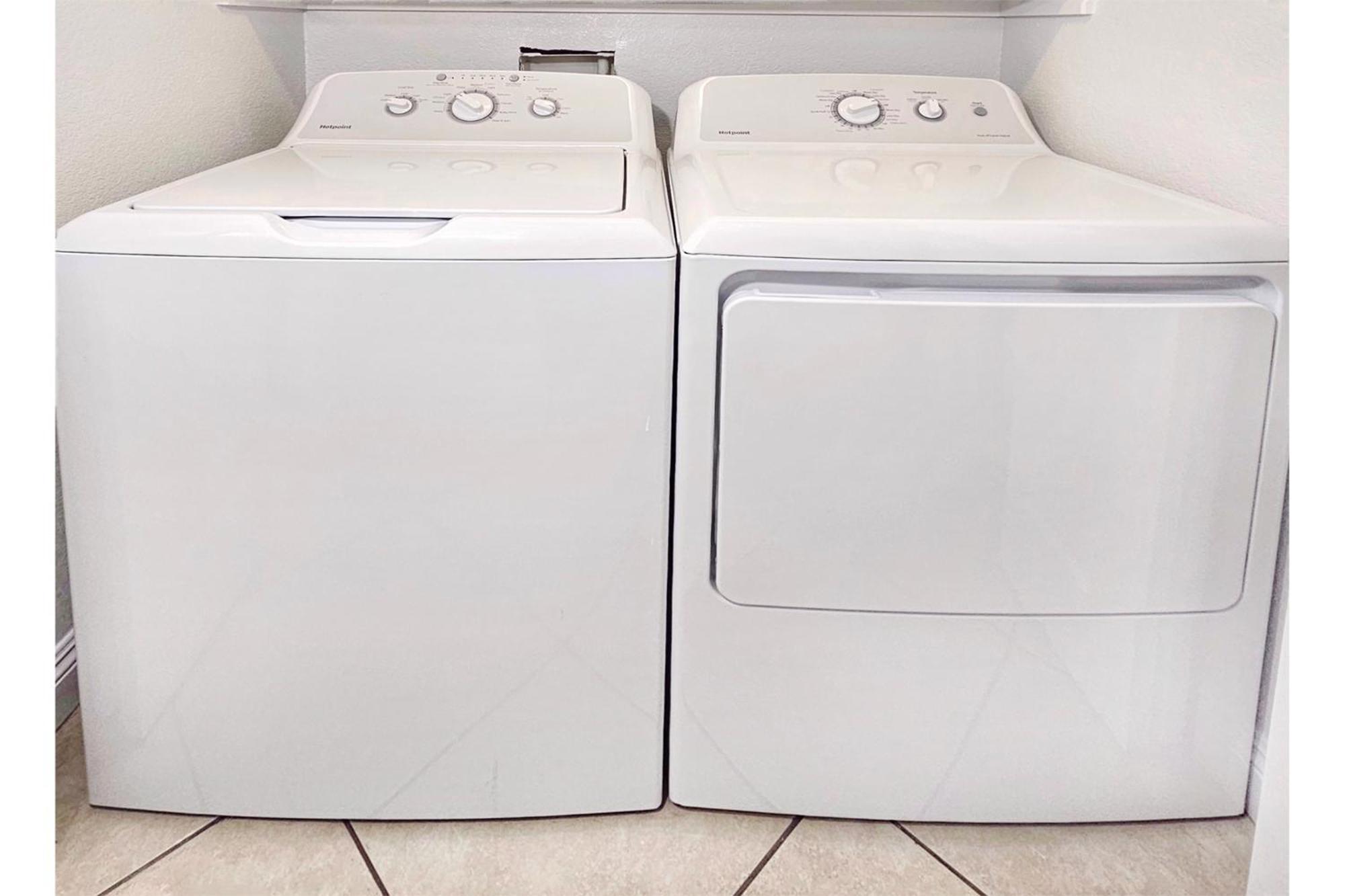 Upgraded & Stylish, Pool, Hot Tub, Walk To Strip! Apartamento *