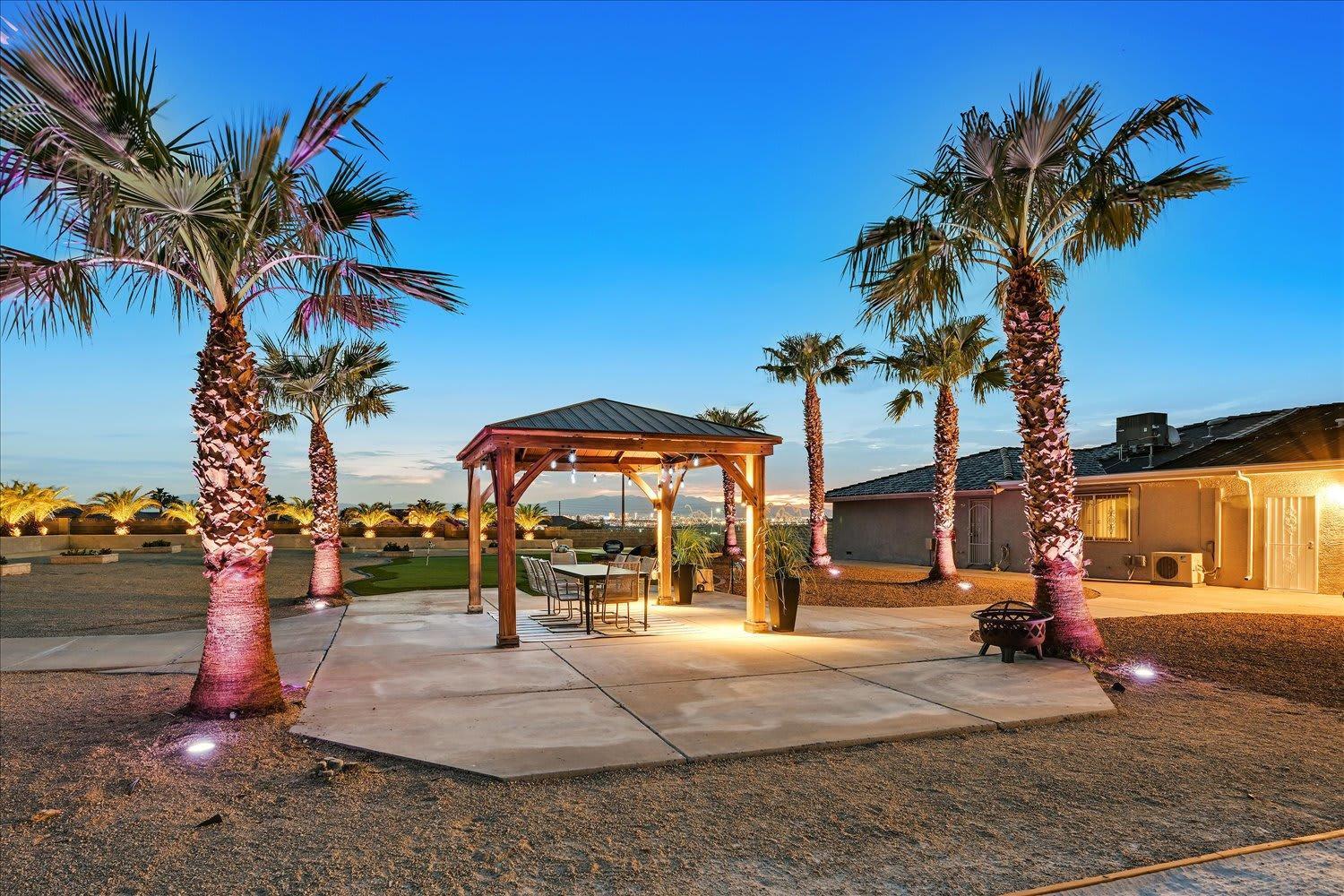 High-end 5 Bedroom W Pool, Gym, Hot Tub, Games Сasa de vacaciones *