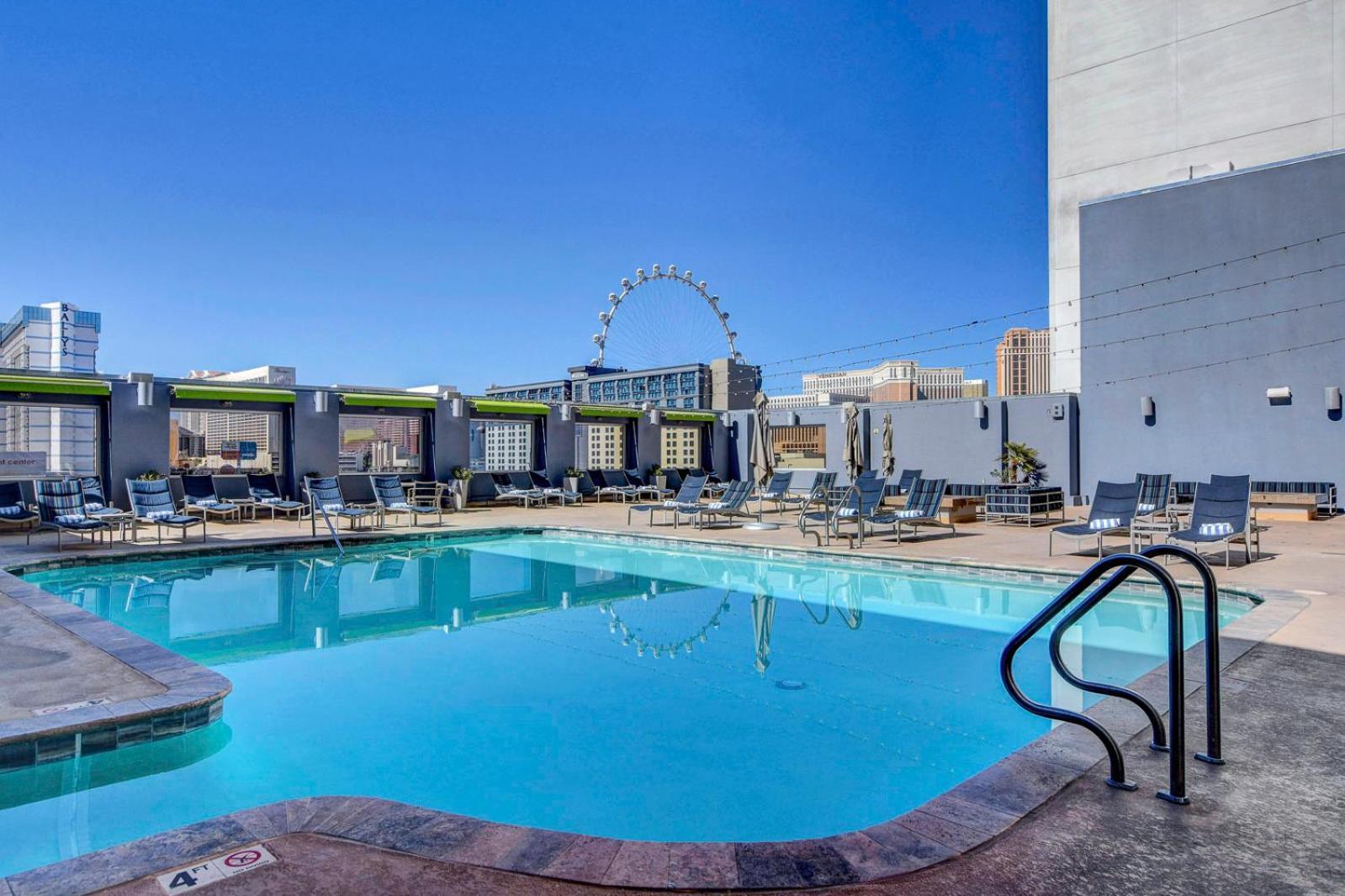 Apartahotel Royal Oasis At Platinum Hotel-strip Views Las Vegas