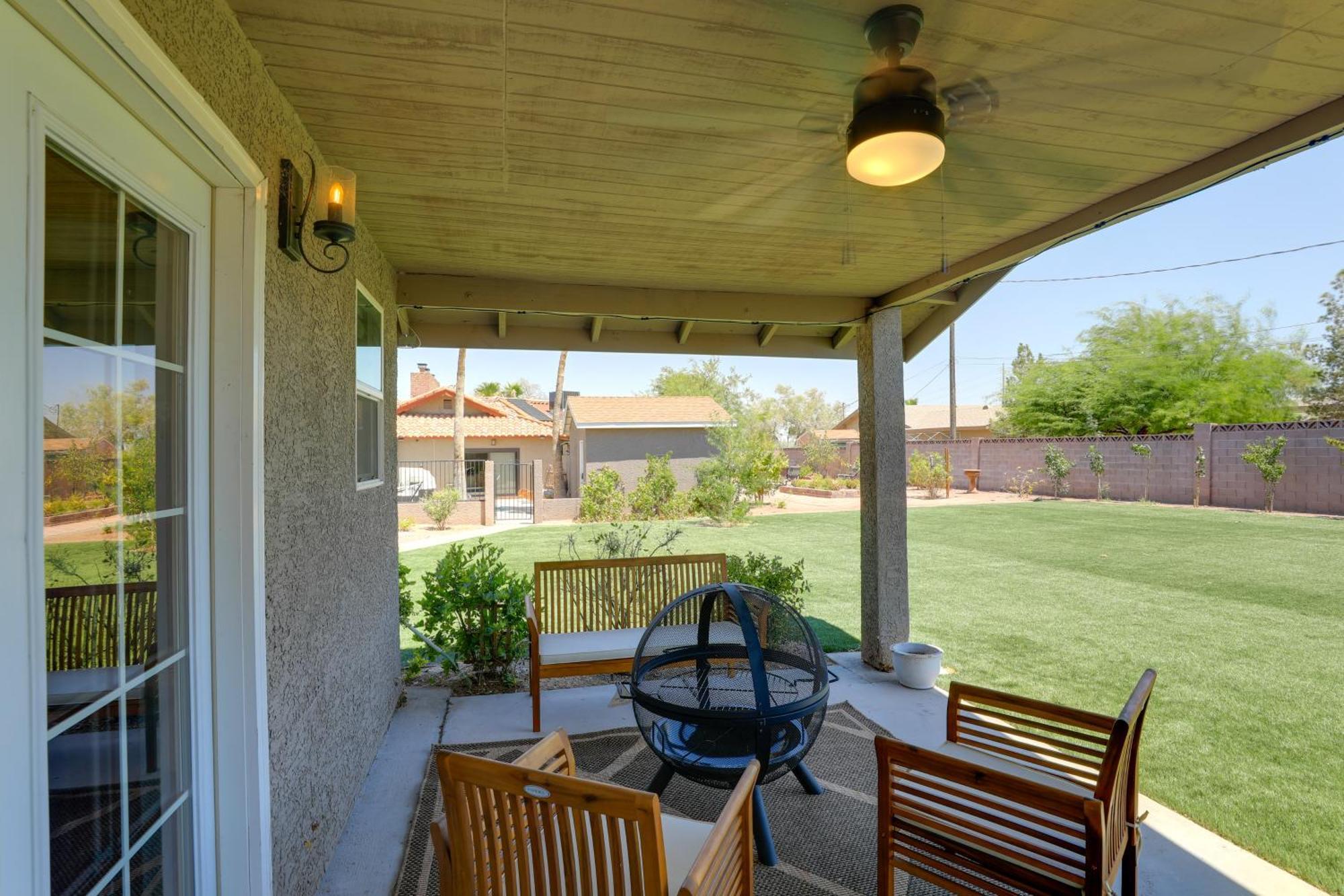 Luxe Vegas Casita With Patio About 6 Mi To Strip! Сasa de vacaciones