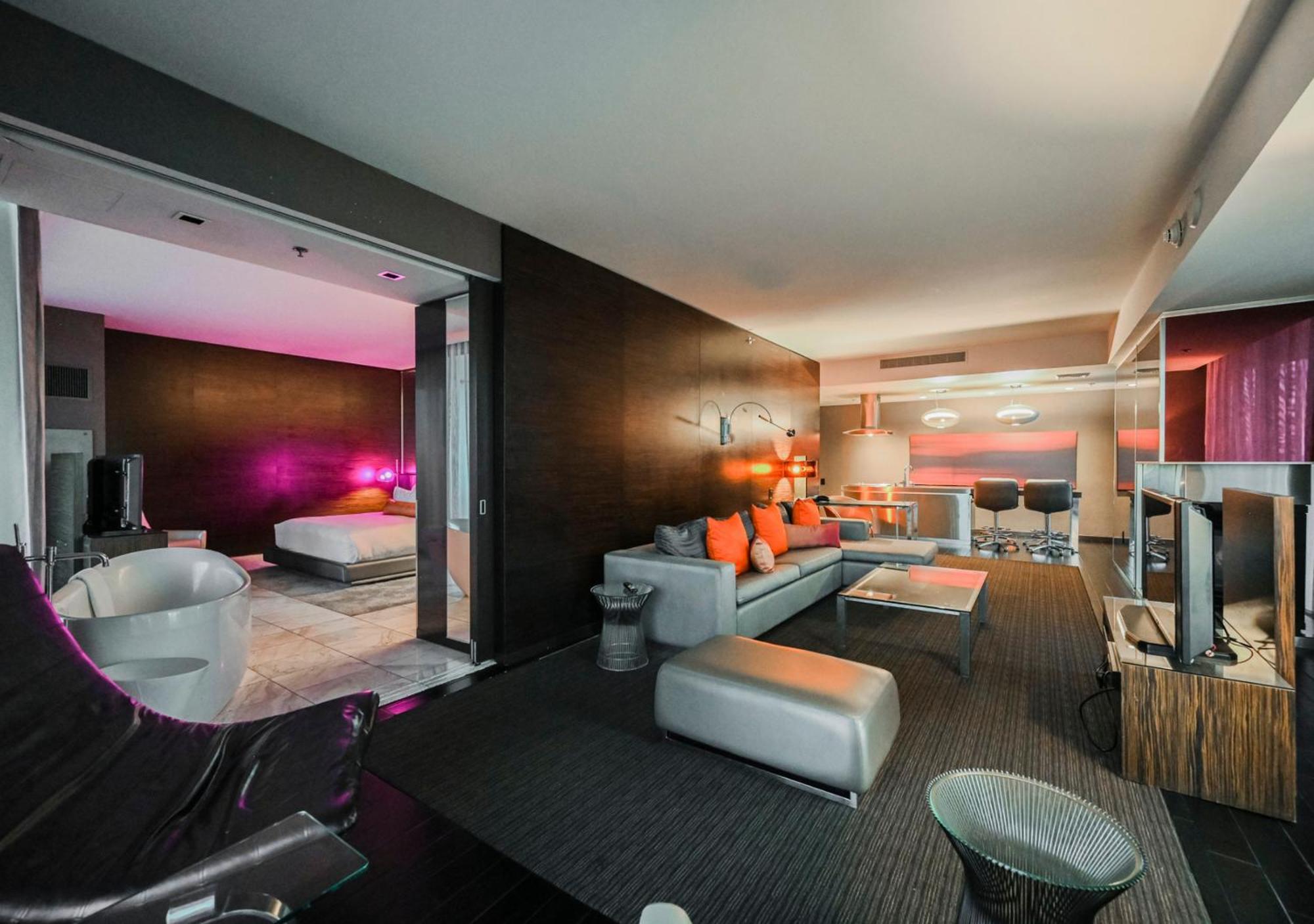 Stripviewsuites Two-bedroom Con-joined Exclusive