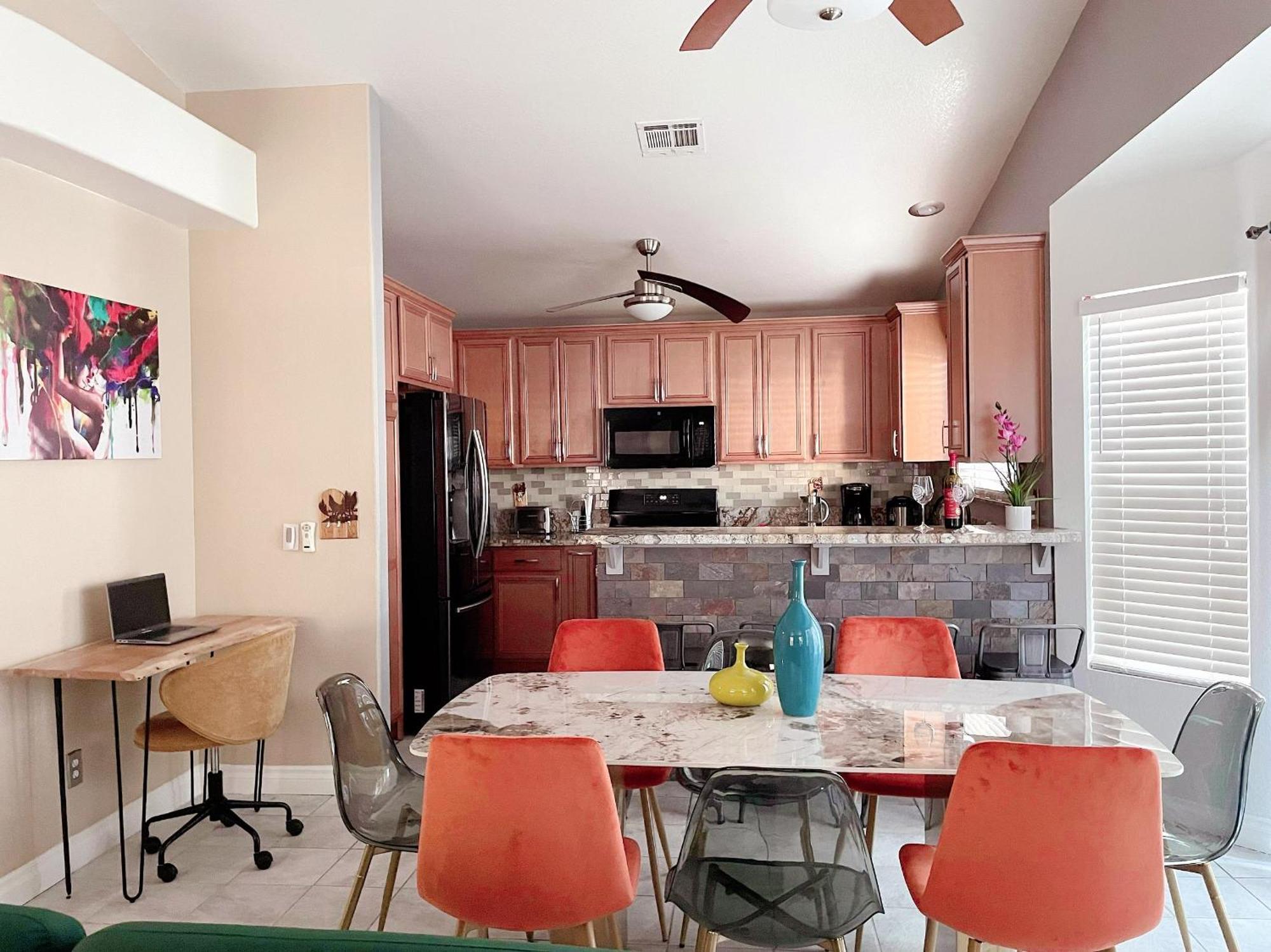 Pet-friendly, Vibrant Oasis - Colorful Retreat Near Summerlin Las Vegas