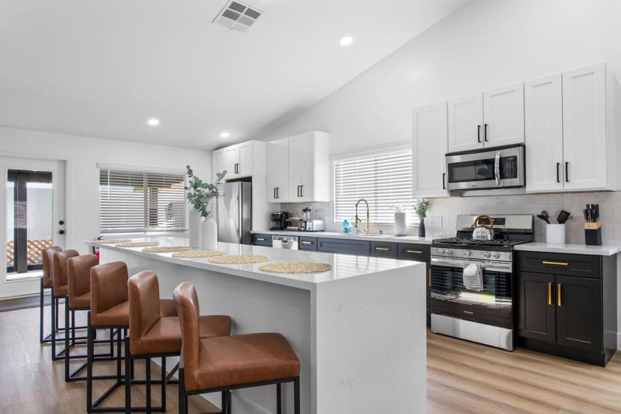 Spacious 5 Bedroom With Games And Сasa de vacaciones *