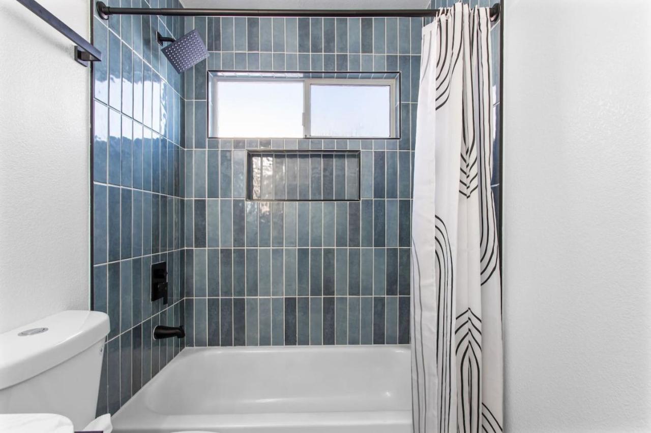 Spacious 5 Bedroom With Games And Сasa de vacaciones *