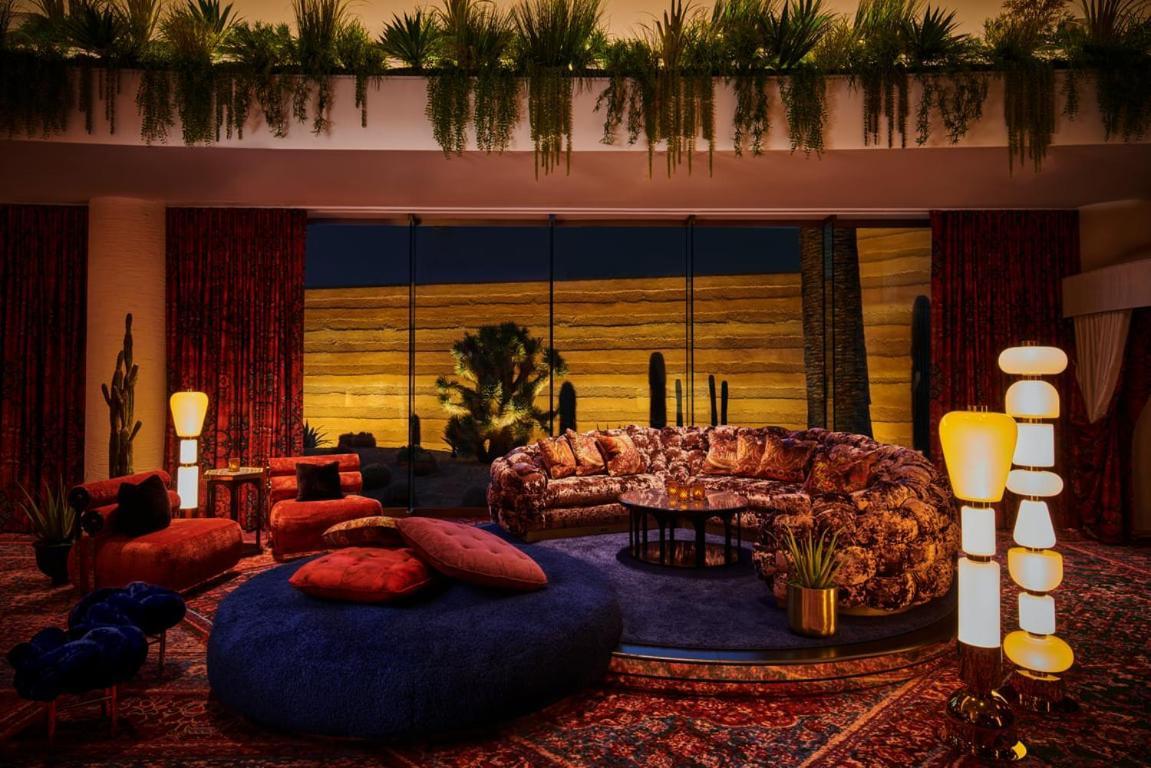 Hotel Virgin Vegas By Suiteness 4*