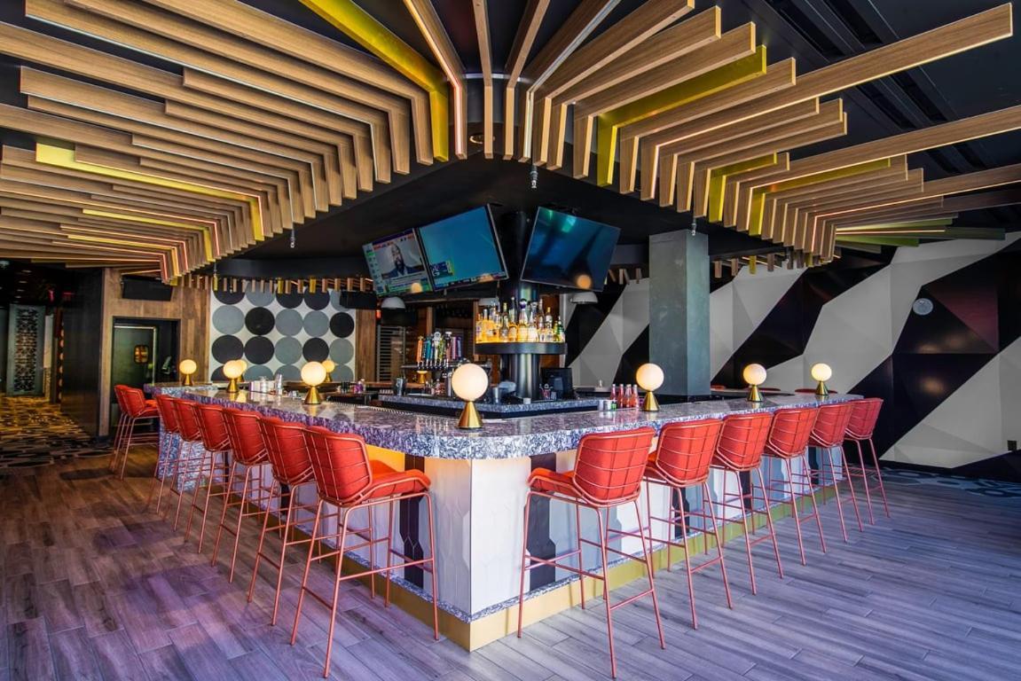 Virgin Vegas By Suiteness Hotel