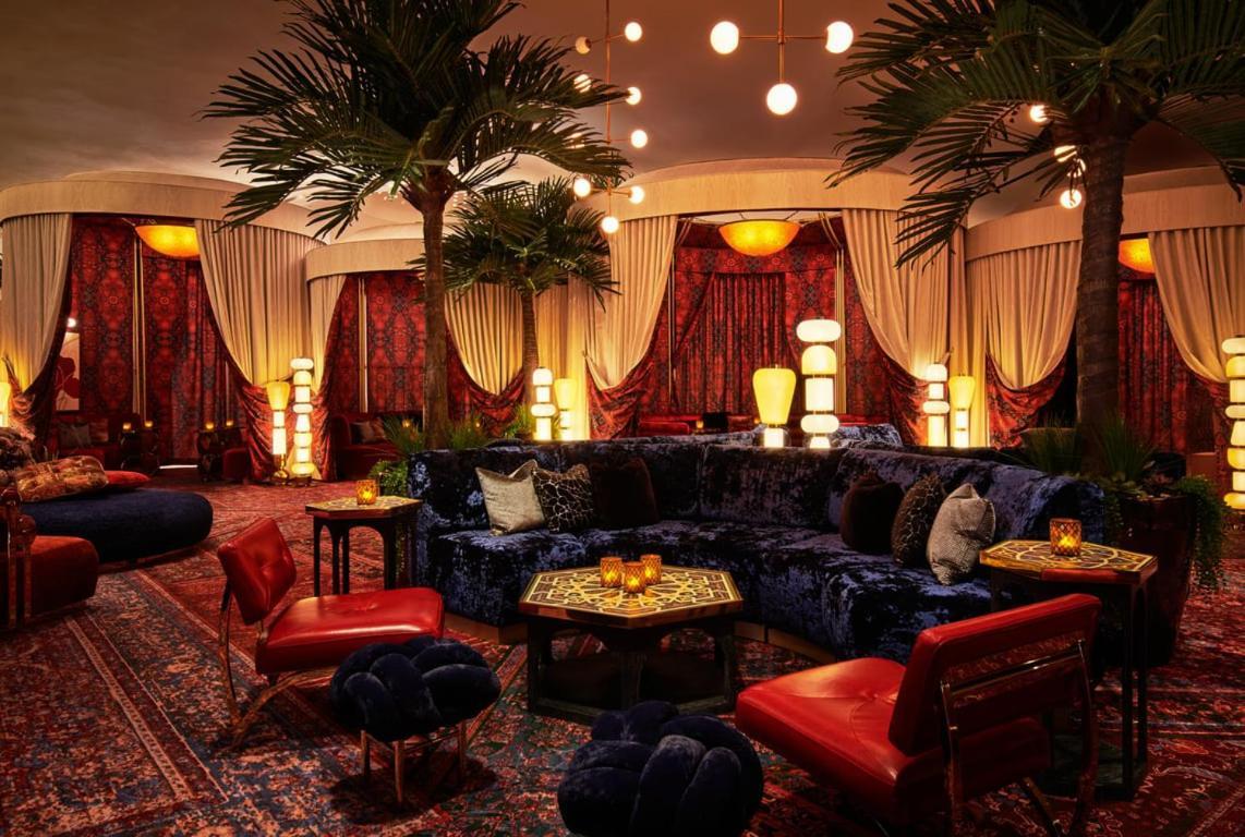 Virgin Vegas By Suiteness