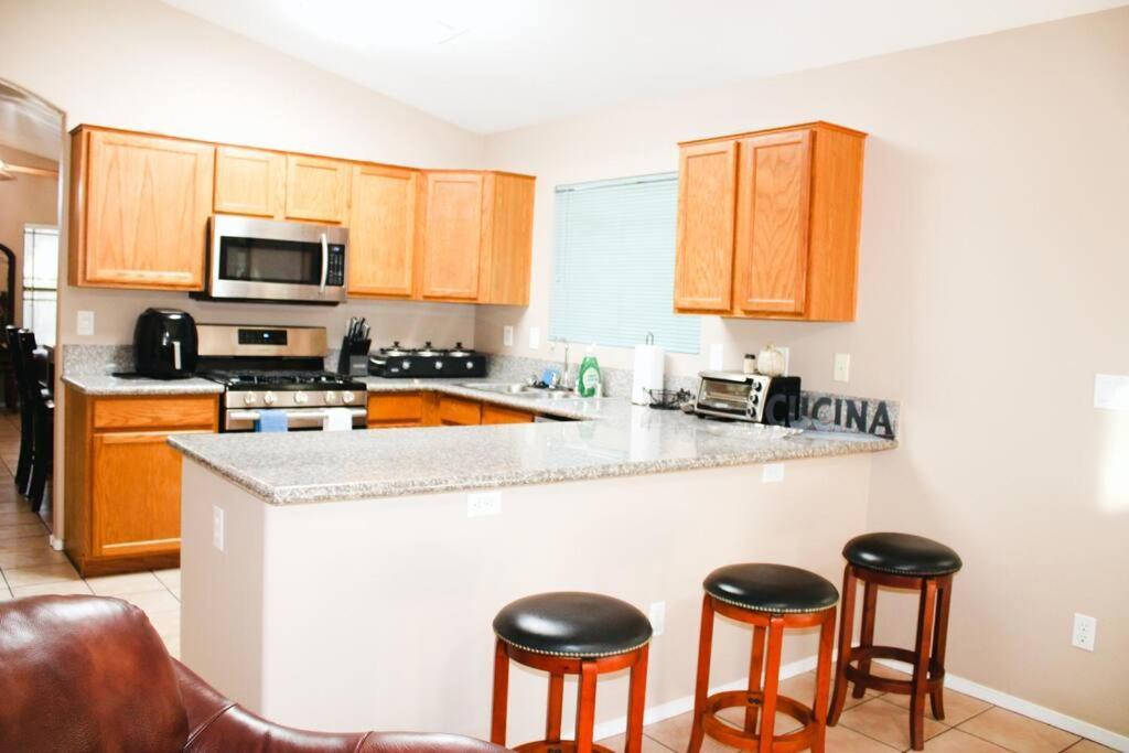 Holiday home Sparkling Book Now! Minutes To Ap & Lv Strip! Las Vegas