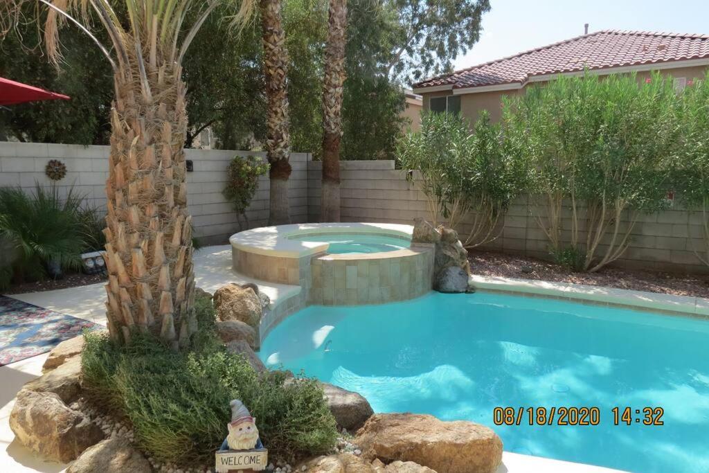 Elegant Beautiful With Pool & Heated Сasa de vacaciones Las Vegas