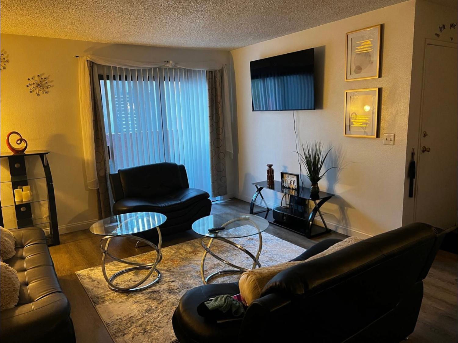 Apartment Entire 1br & 1ba Las Vegas