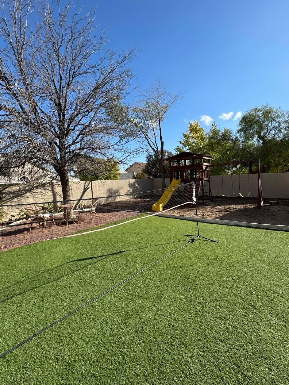 Сasa de vacaciones Spacious Luxury Desert Retreat With Heated Pool Putt Putt And A Playground For Family Las Vegas