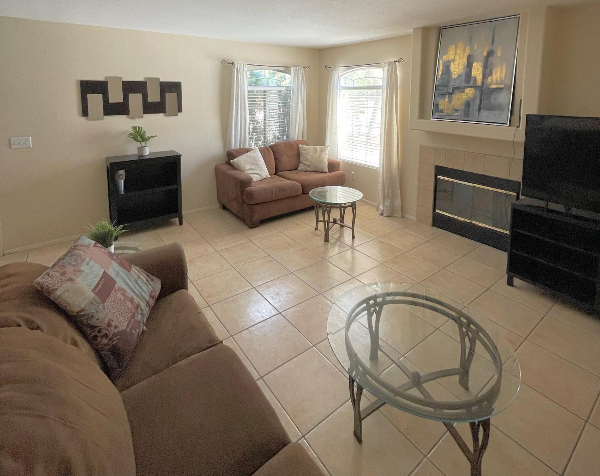 Сasa de vacaciones Extended 3 Bedrooms Cozy Townhouse Living Las Vegas