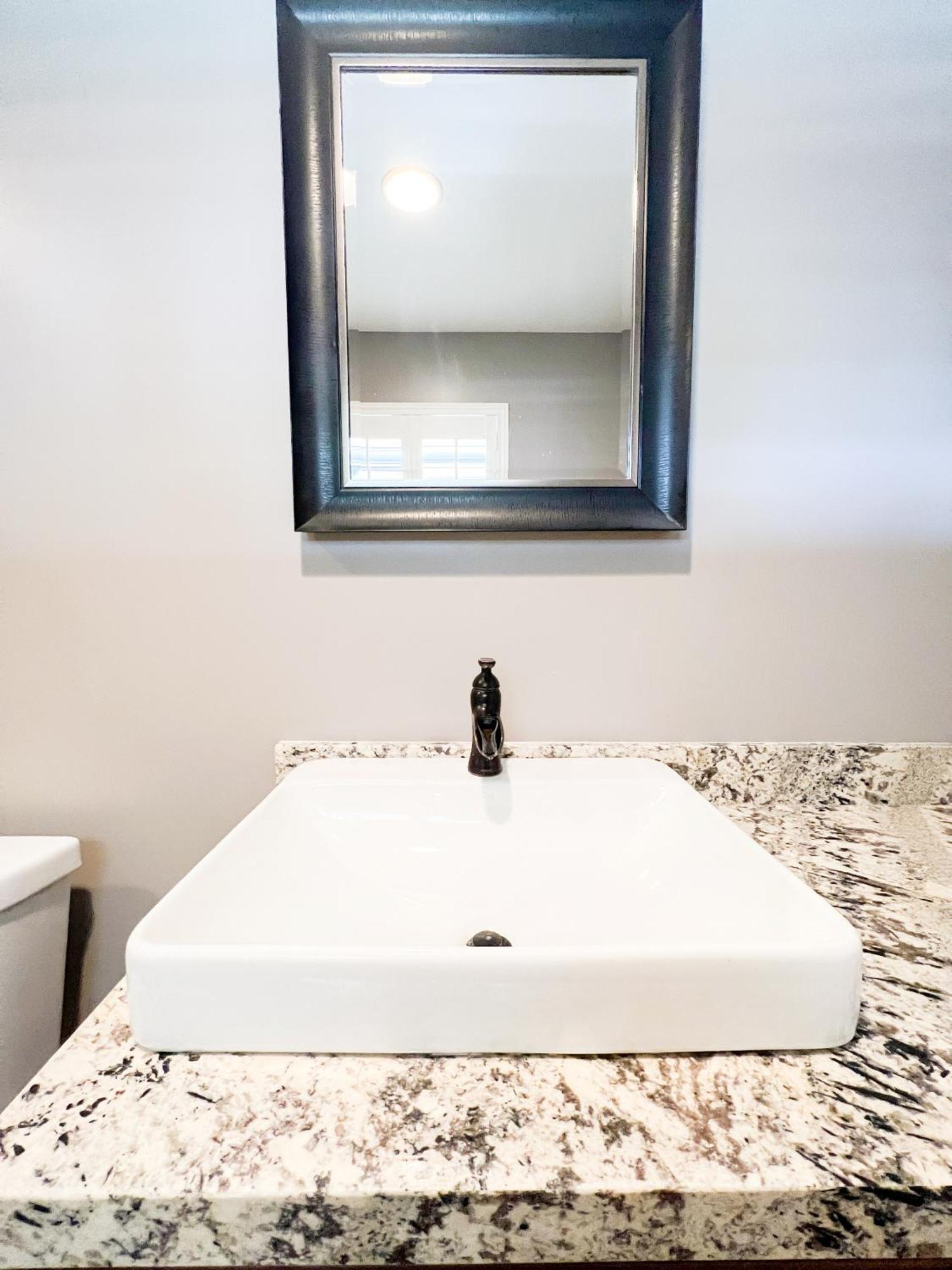 Сasa de vacaciones Lux Private - Pool, Billiards, 8 Smart Tvs, Board Games, Cotton Bedding - The Stone Sanctuary At Mccullough Hills Trailhead