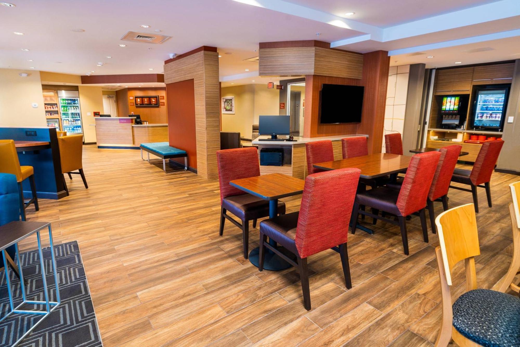 Hotel Towneplace By Marriott Vegas Stadium District Las Vegas