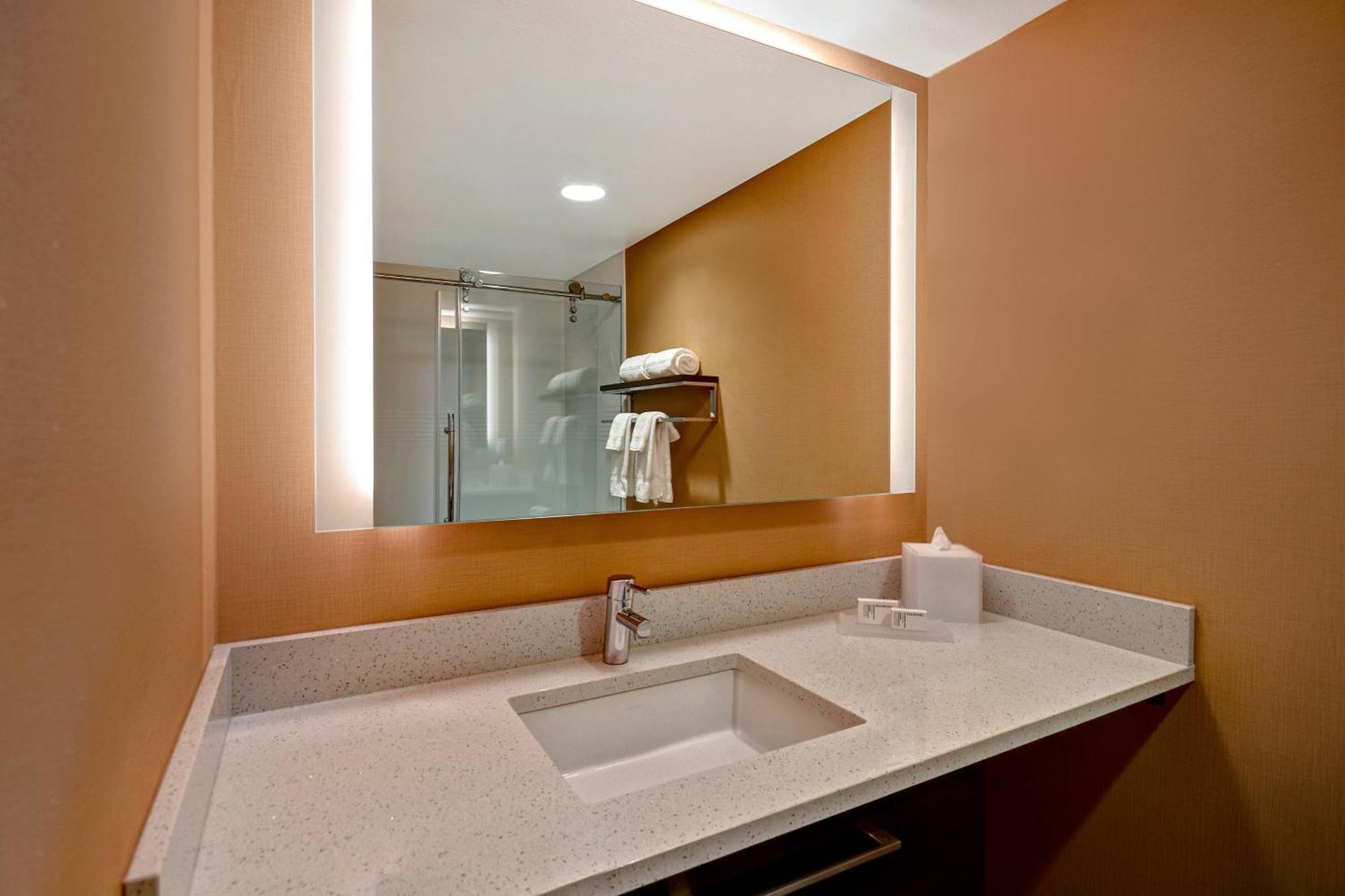 Towneplace Vegas Airport South 3*