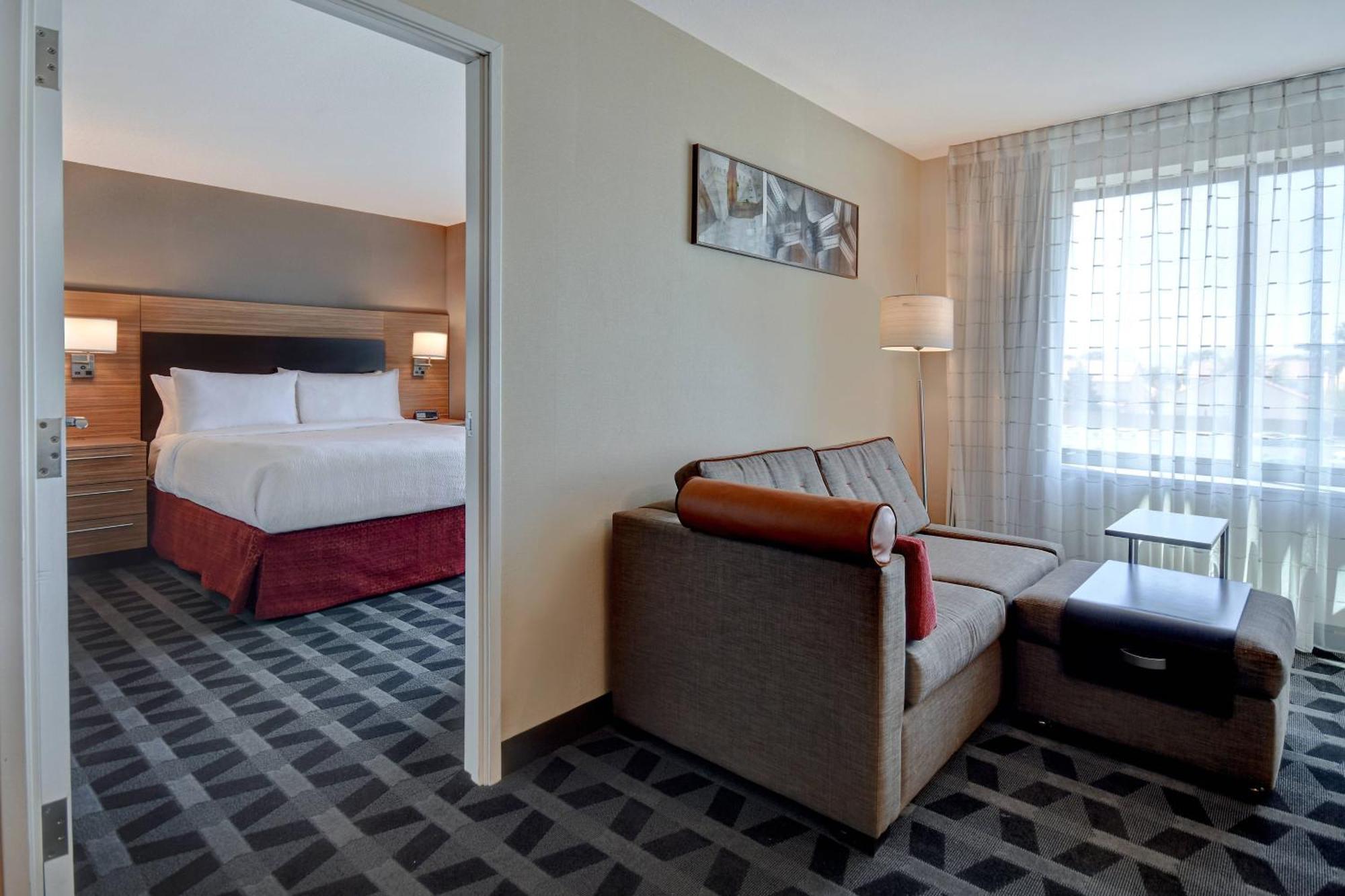 Hotel Towneplace Vegas Airport South 3*
