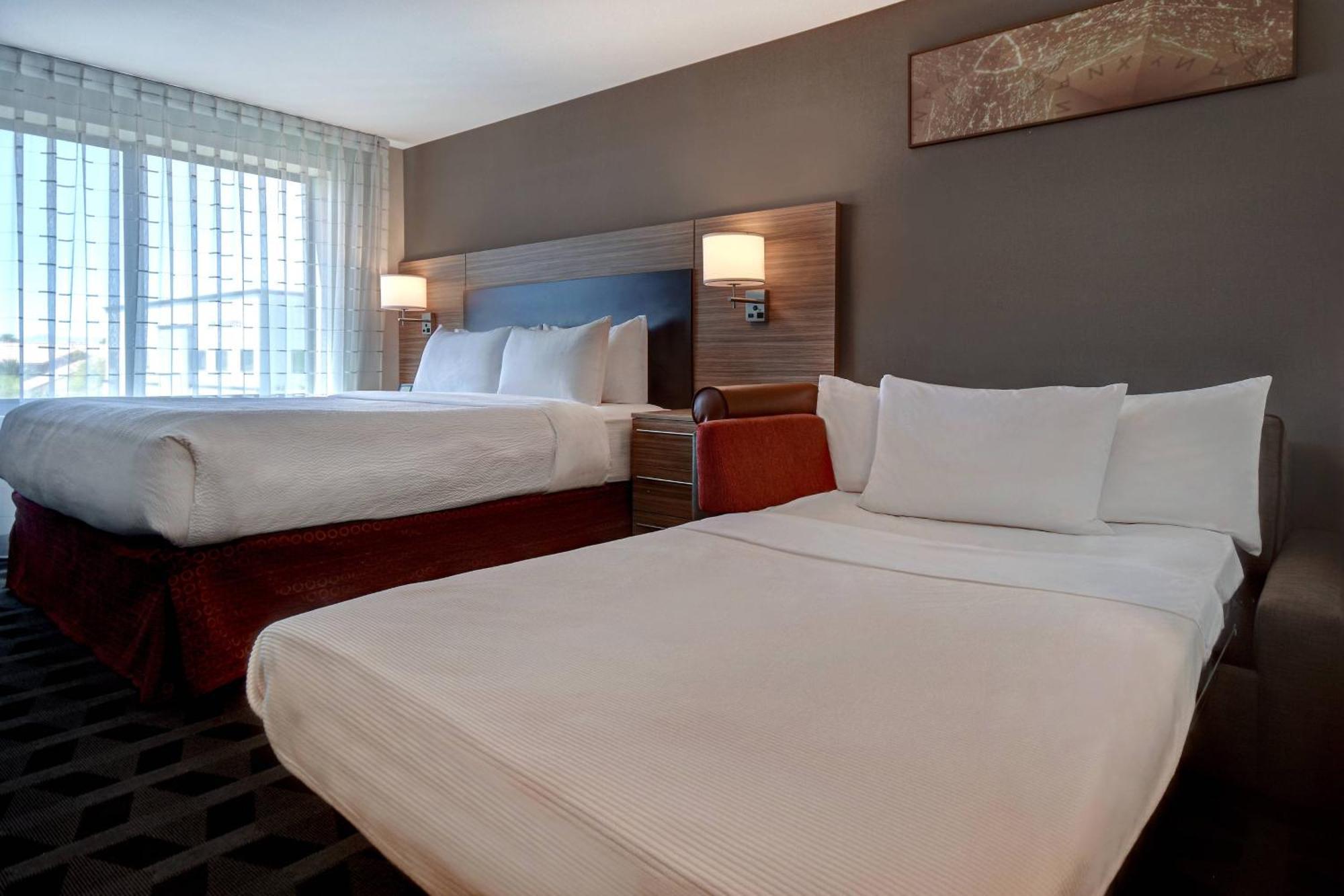 Towneplace Vegas Airport South 3*