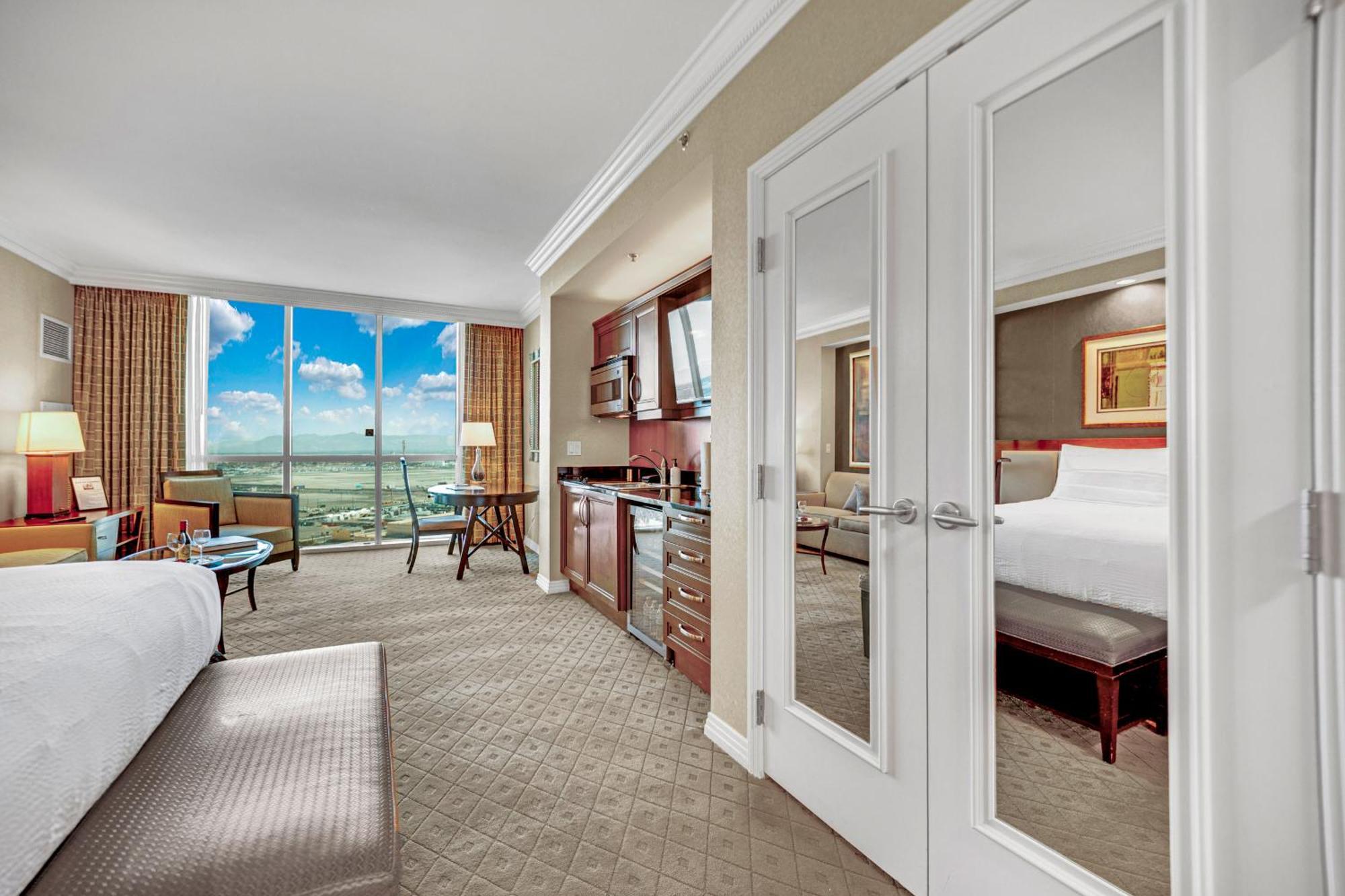 Sakura Serenity Studio-no Fee Hotel Las Vegas
