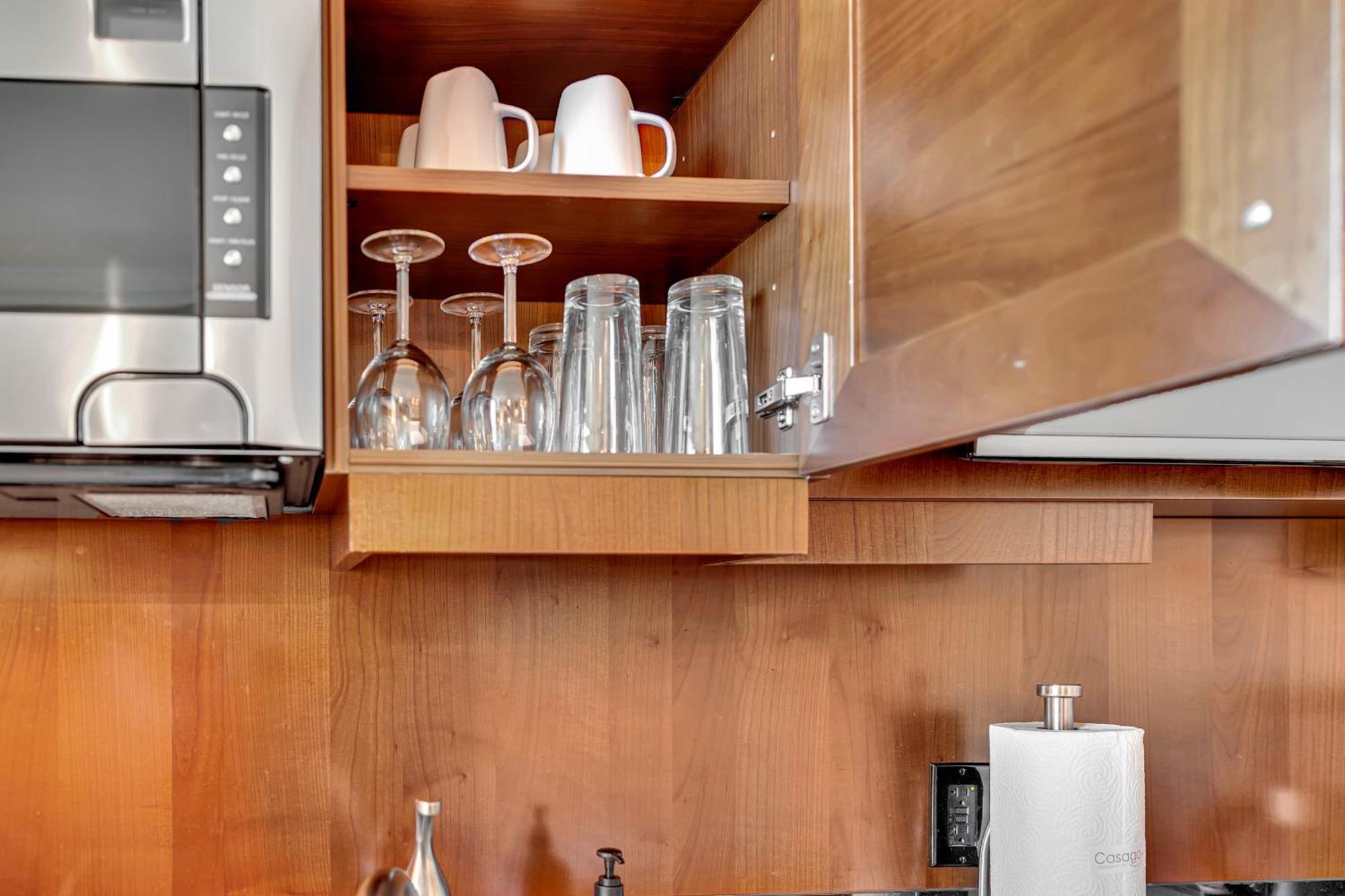 Sakura Serenity Studio-no Fee Hotel Las Vegas