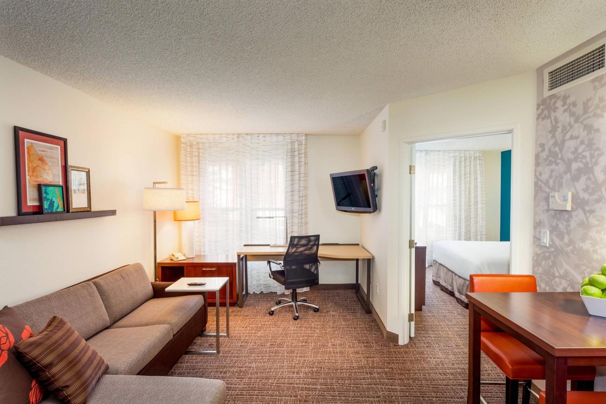 By Marriott Vegas Henderson/green Valley 3*