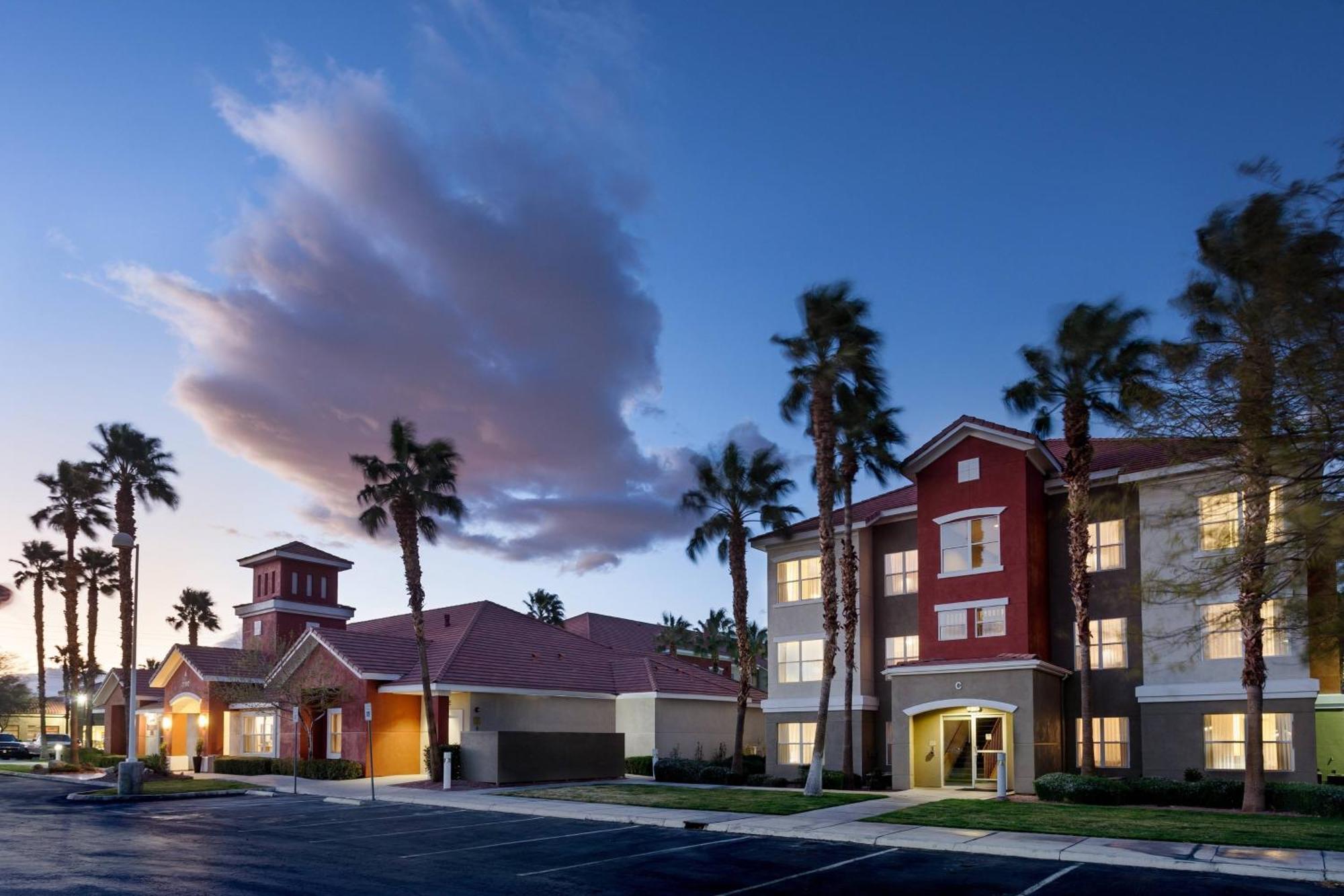 By Marriott Vegas Henderson/green Valley