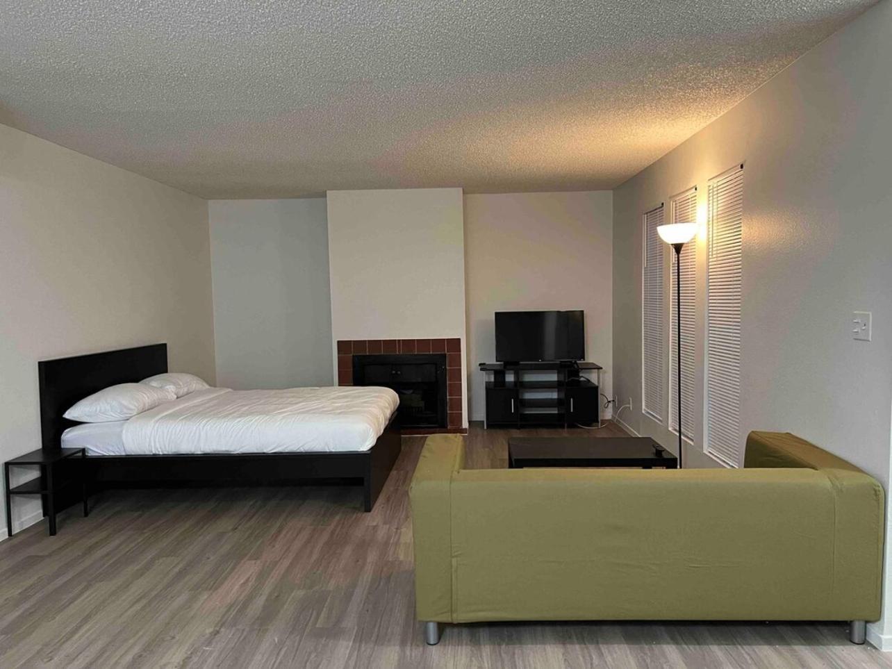 2 Or 3 Beds Walk To Strip Mgm Casinos Shops Clubs Сasa de vacaciones Las Vegas