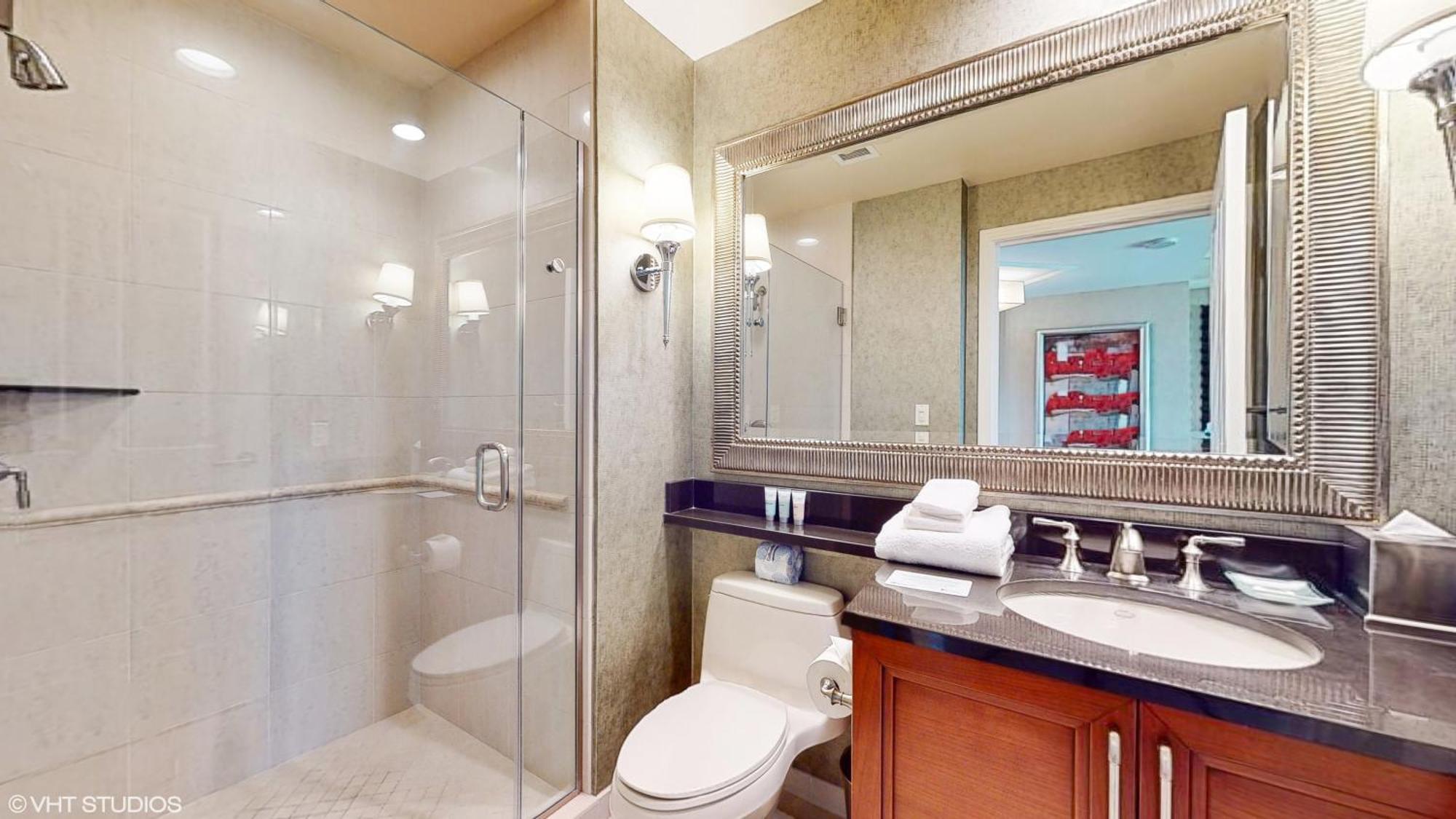 Lady Luck's Vista - Private Balcony - Full Kitchen - Two Full Baths - Jetted Tub - Full Mgm Grand Access W No Fee At Mgm Signature Apartahotel Las Vegas