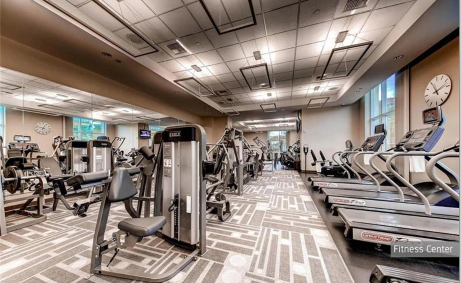 Mgm Finest 1bd 2bth With Balcony Free Access To Lazy River Pool * Las Vegas