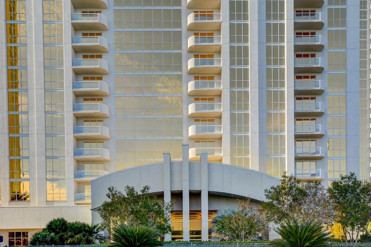 Mgm Finest 1bd 2bth With Balcony Free Access To Lazy River Pool Apartahotel