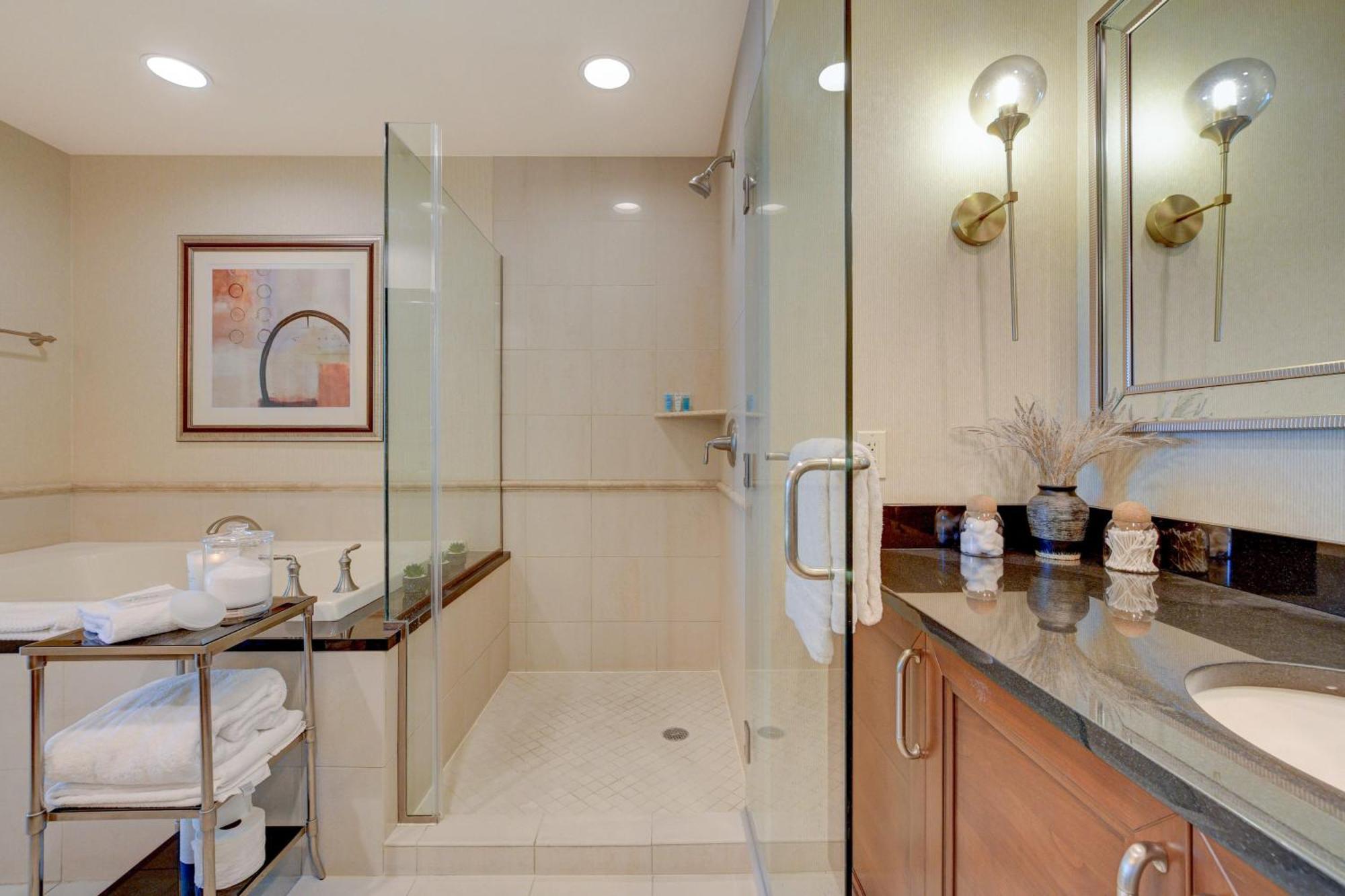 Apartahotel Mgm Finest 1bd 2bth With Balcony Free Access To Lazy River Pool