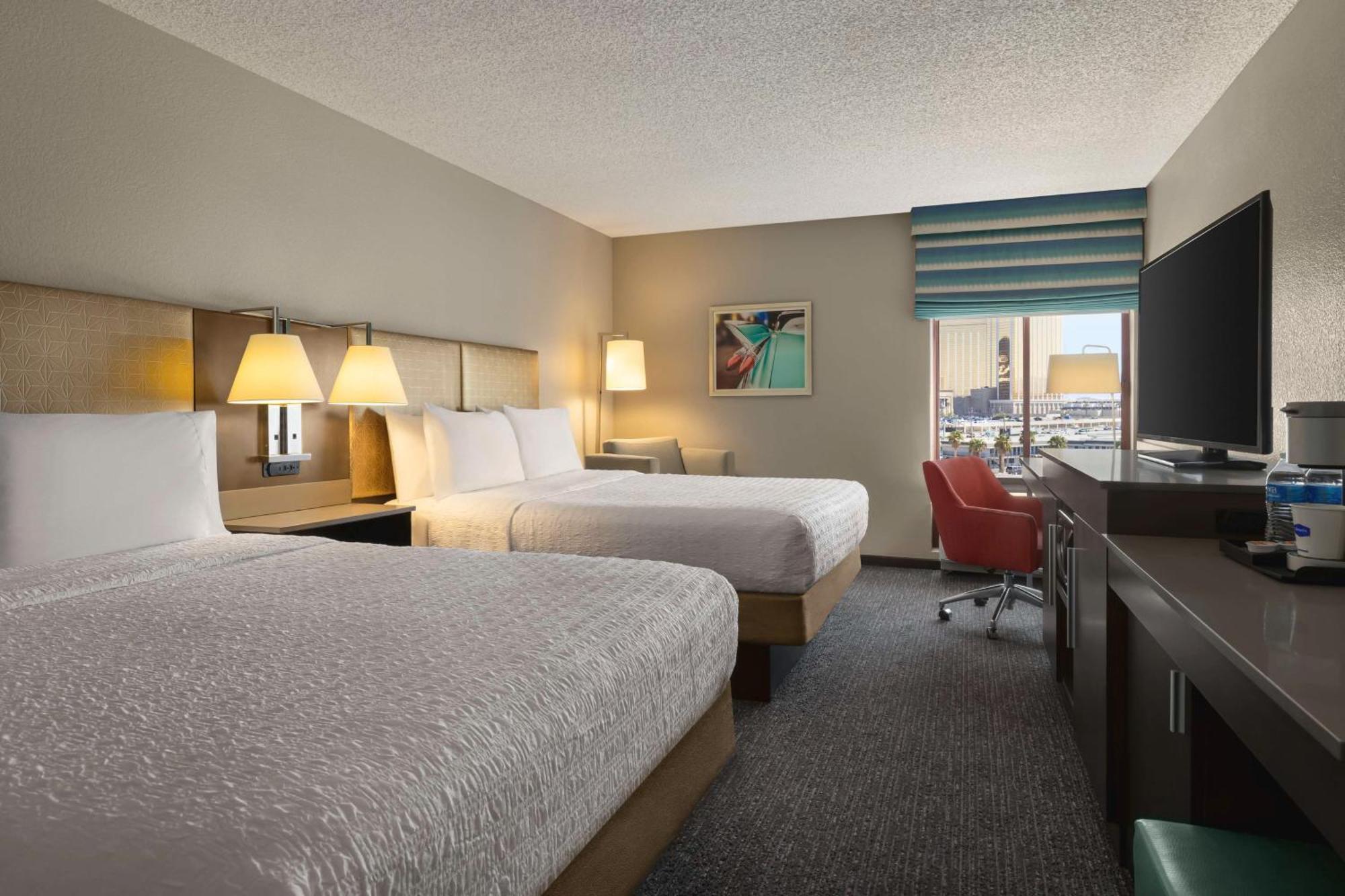 Hampton Tropicana Vegas Hotel 3*
