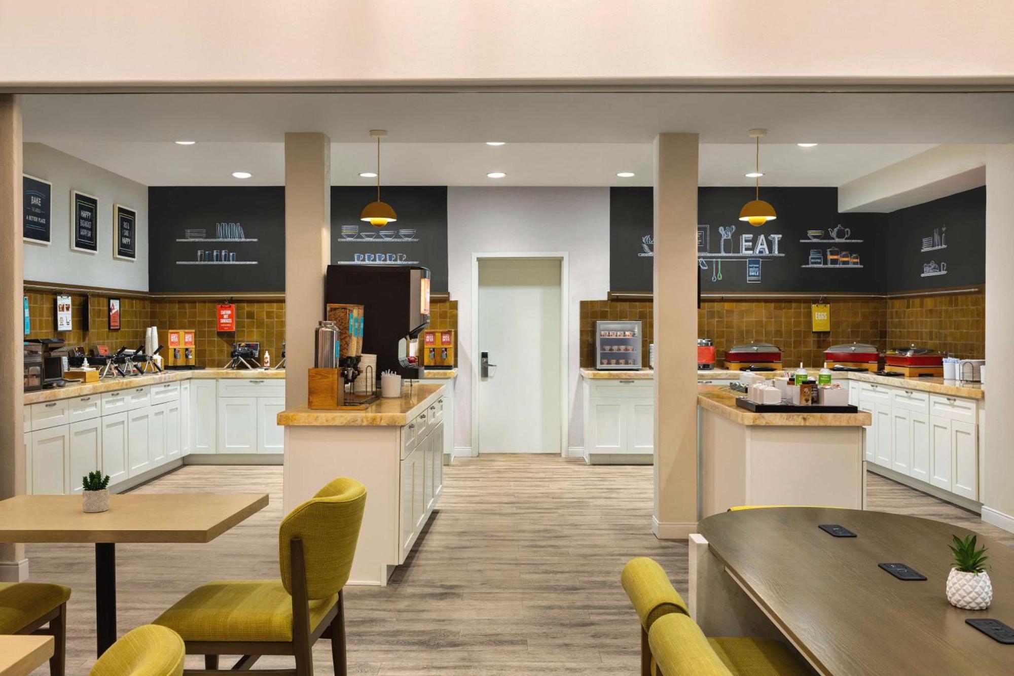 Hampton Tropicana Vegas Hotel 3*